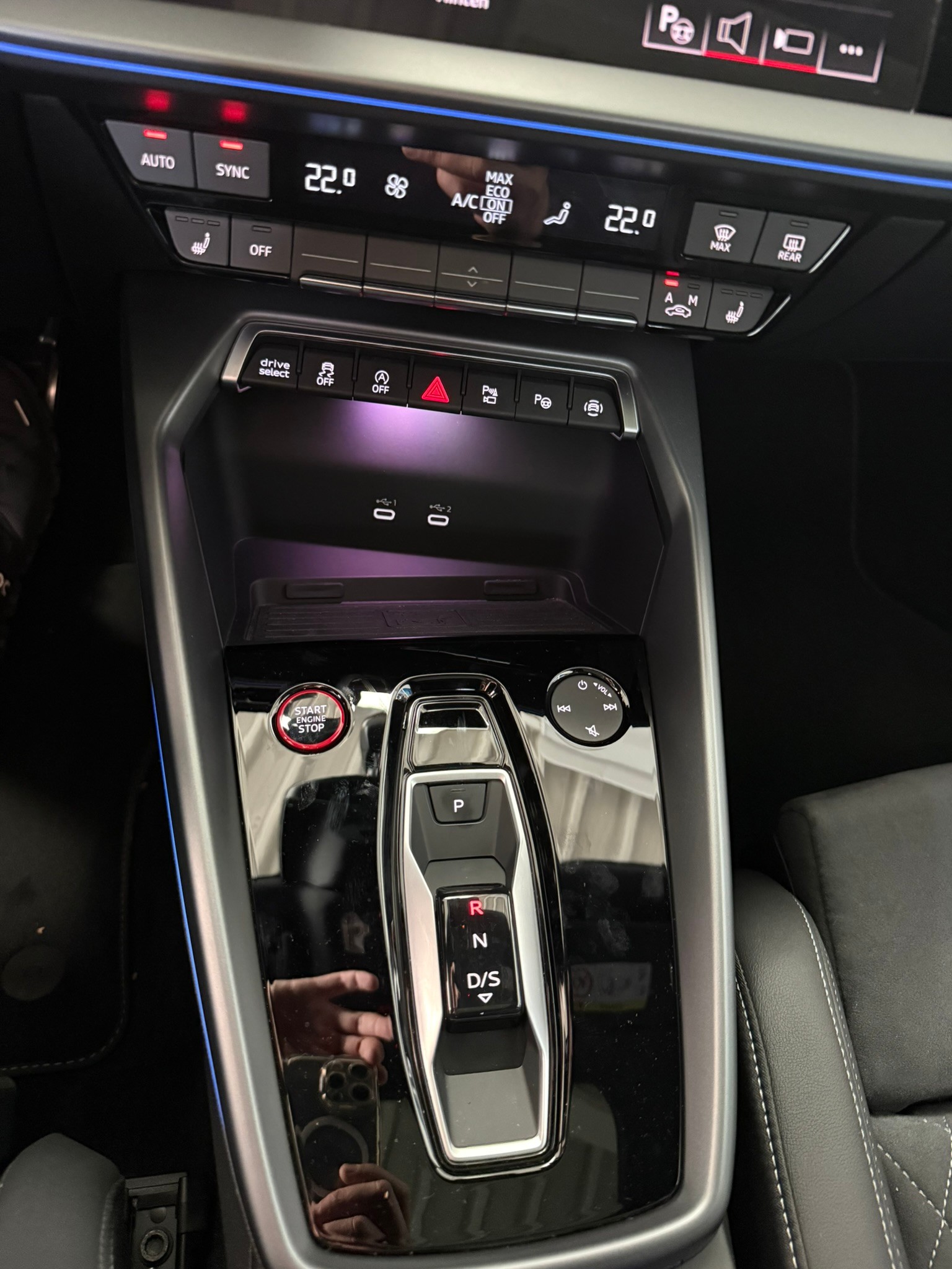AUDI S3 Limousine TFSI quattro S-tronic, Porsche "KREIDE"-image-17