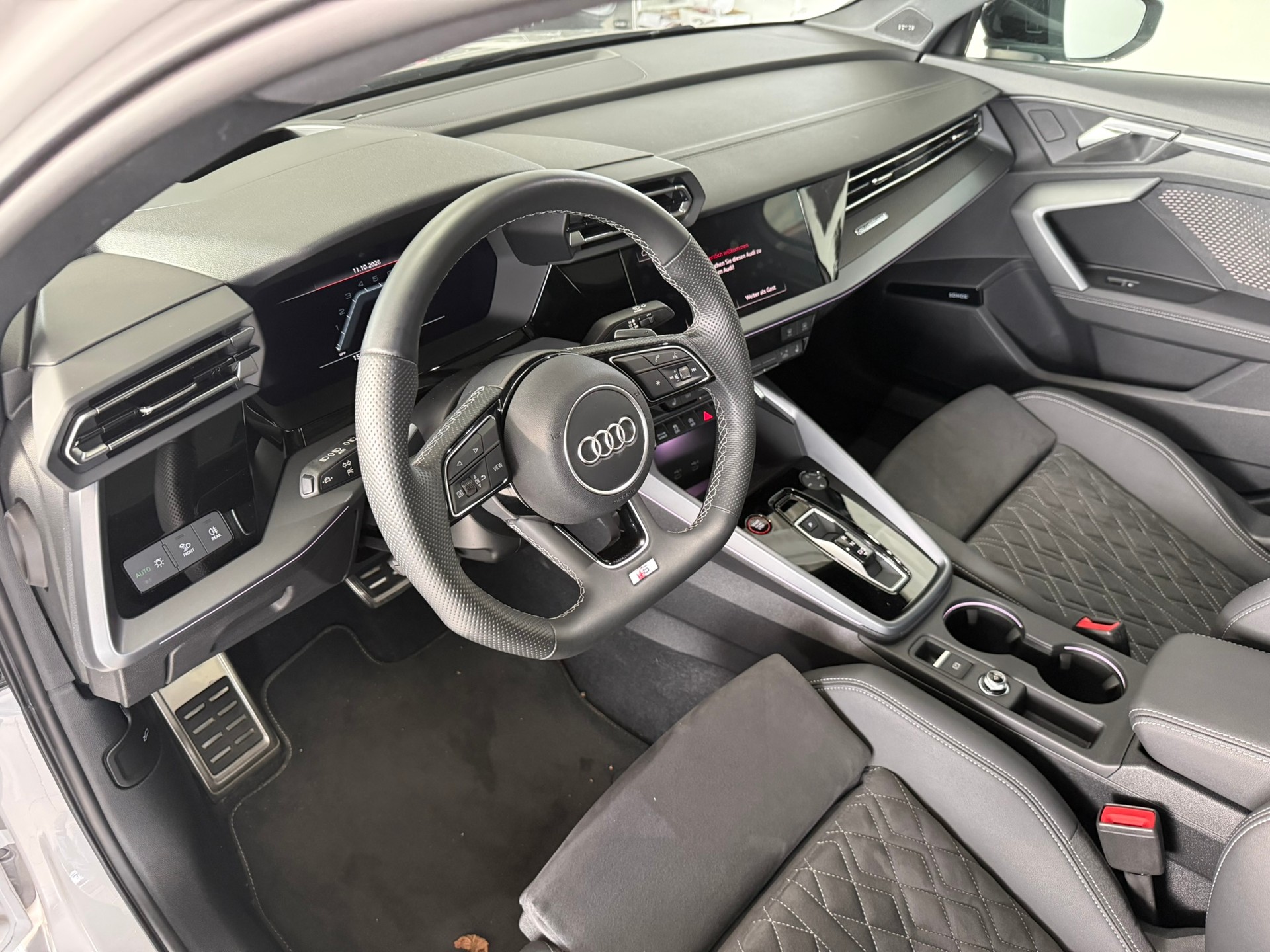 AUDI S3 Limousine TFSI quattro S-tronic, Porsche "KREIDE"-image-11