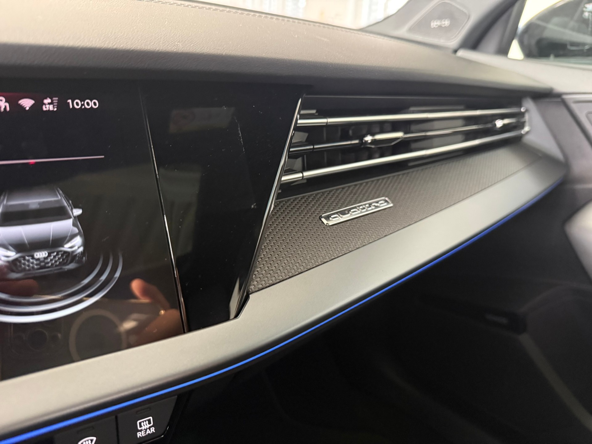 AUDI S3 Limousine TFSI quattro S-tronic, Porsche "KREIDE"-image-25