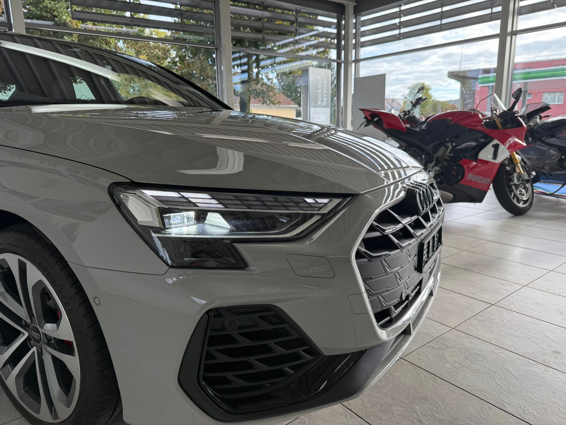 AUDI S3 Limousine TFSI quattro S-tronic, Porsche "KREIDE"-image-30