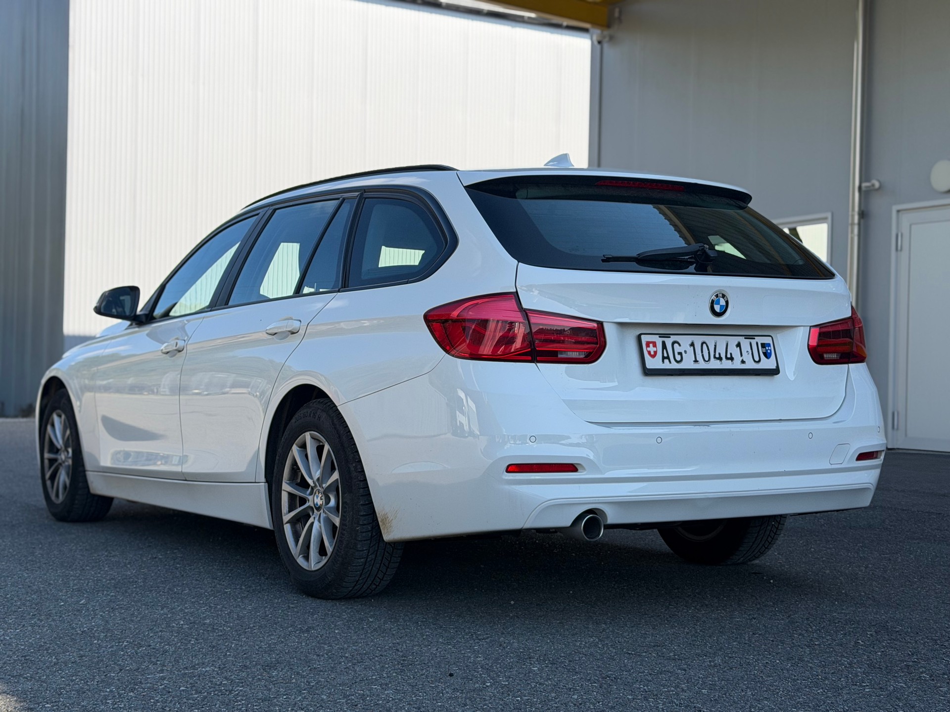 BMW 316d Touring Business Steptronic-image-5