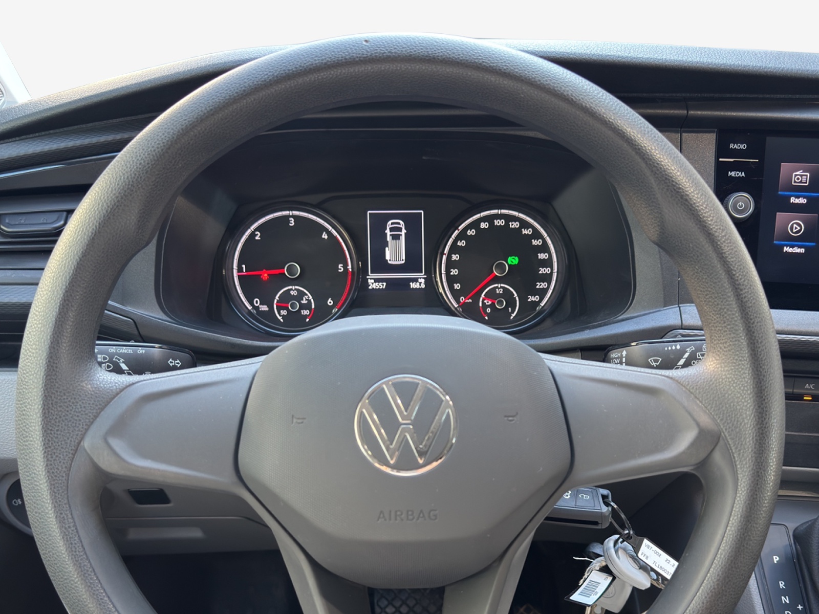 VW T6.1 2.0 TDI DSG-image-9