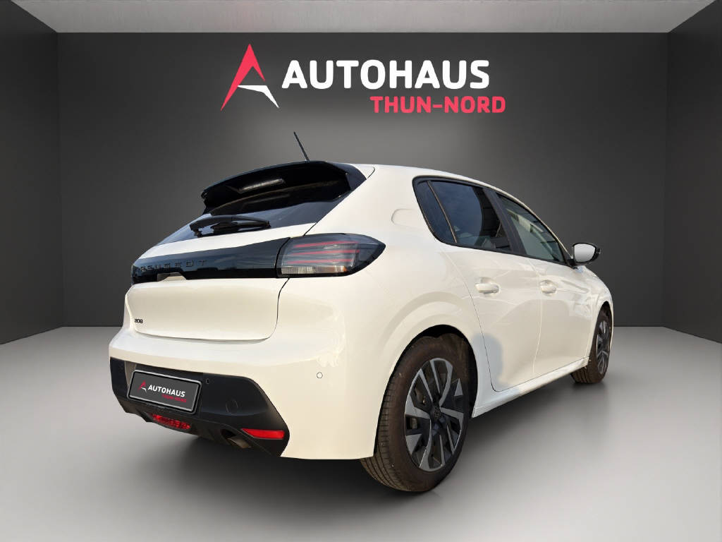 PEUGEOT 208 1.2 PureTech Style-image-4