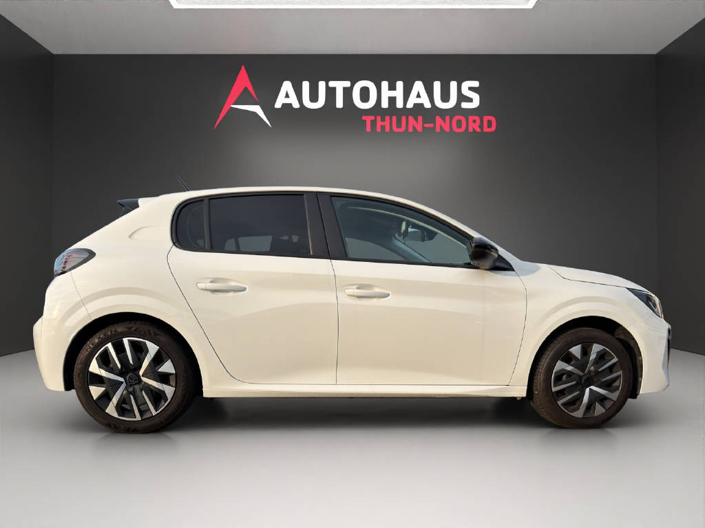 PEUGEOT 208 1.2 PureTech Style-image-5