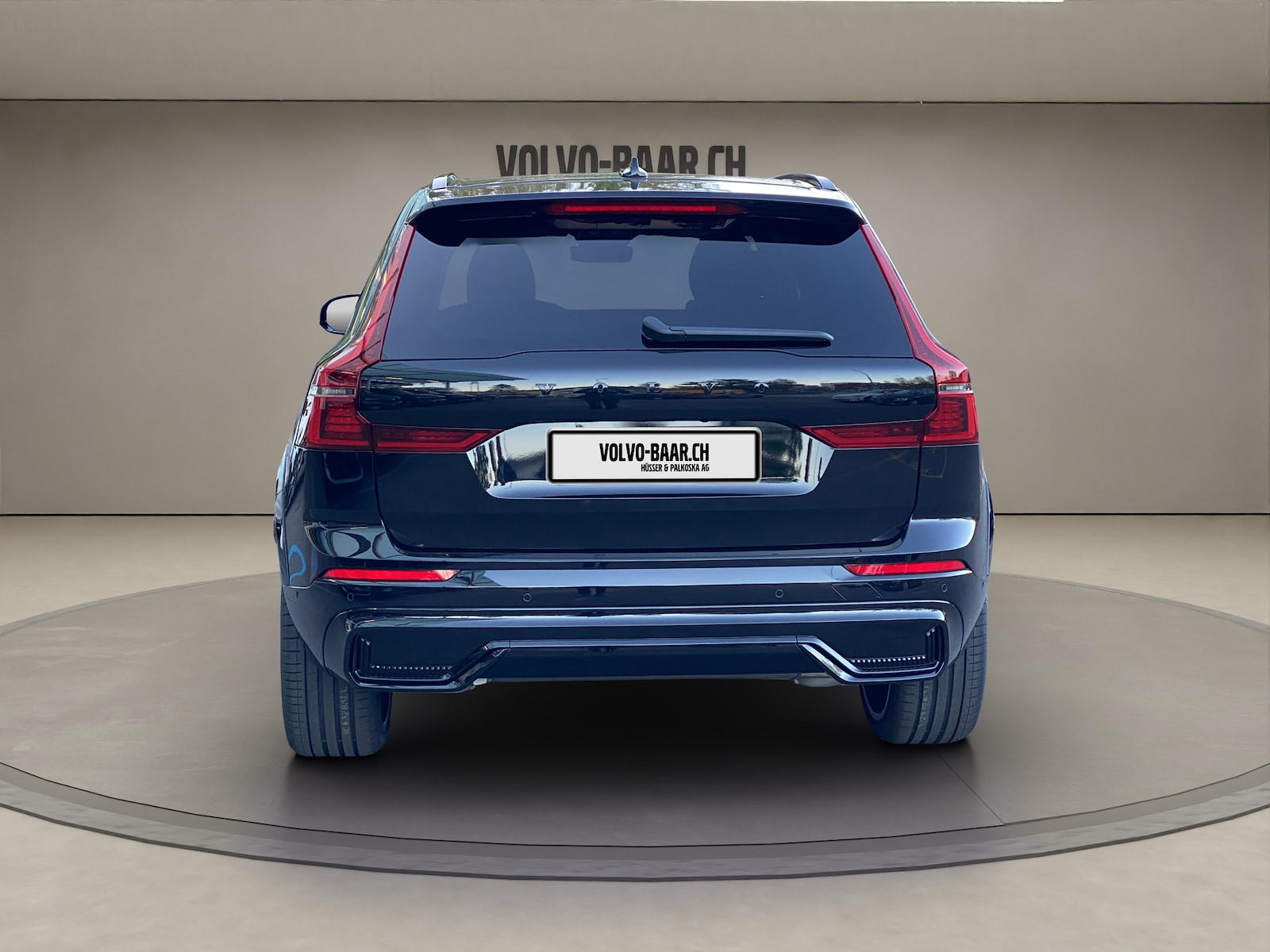 VOLVO XC60 2.0 B5 MH Black Edition AWD-image-3
