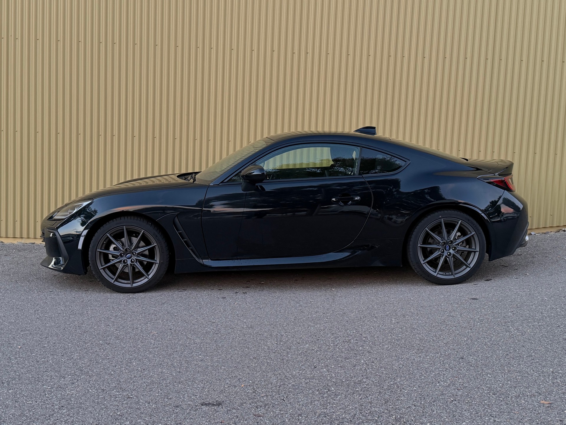 SUBARU BRZ 2.4 STI Line-image-2