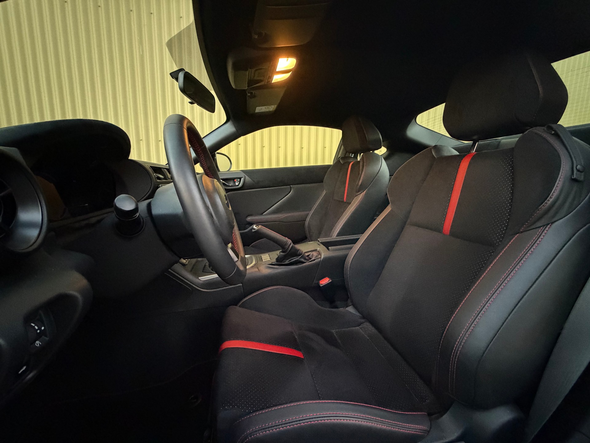 SUBARU BRZ 2.4 STI Line-image-10