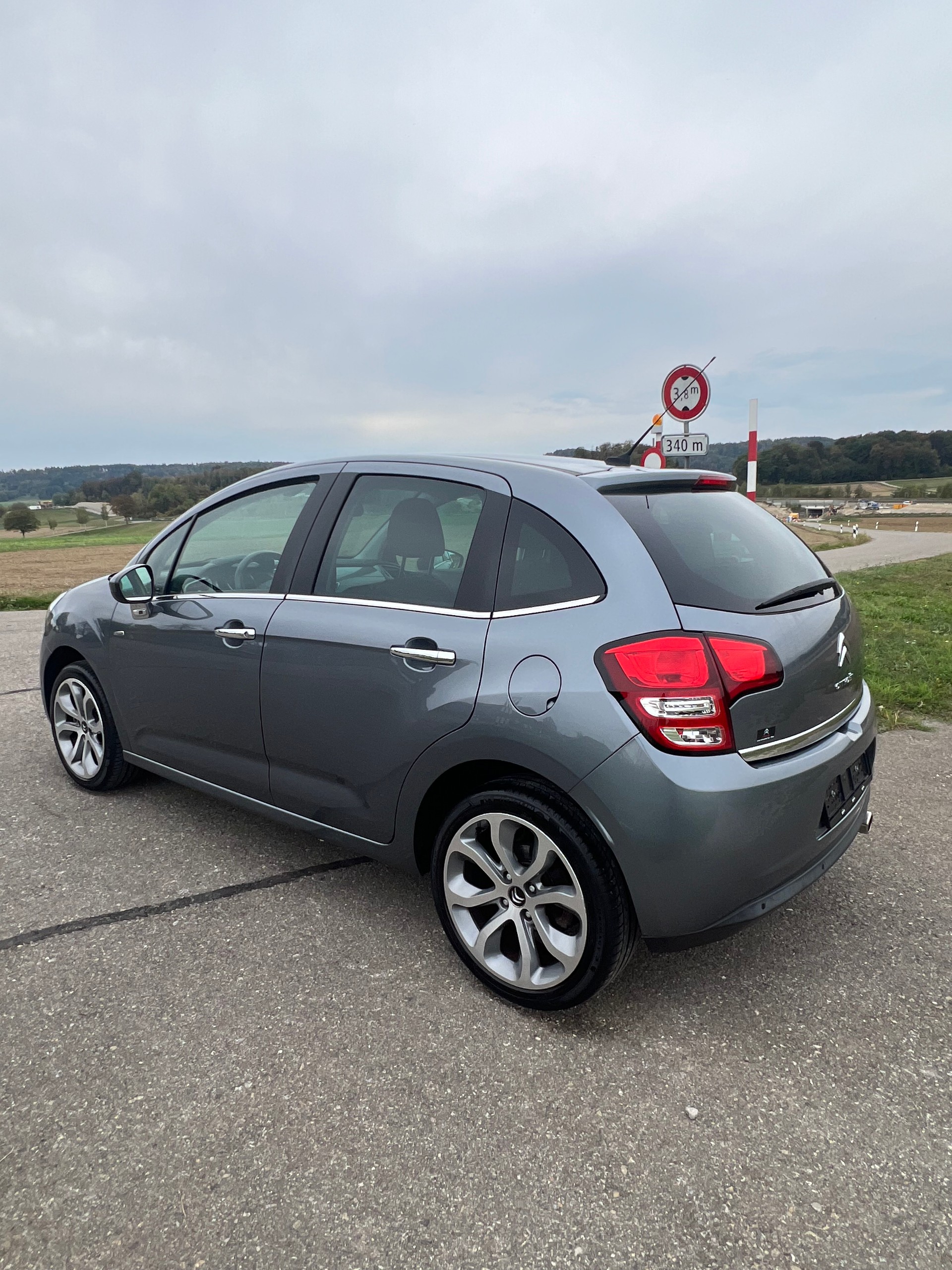 CITROEN C3 1.6i 16V Exclusive Automatic-image-6