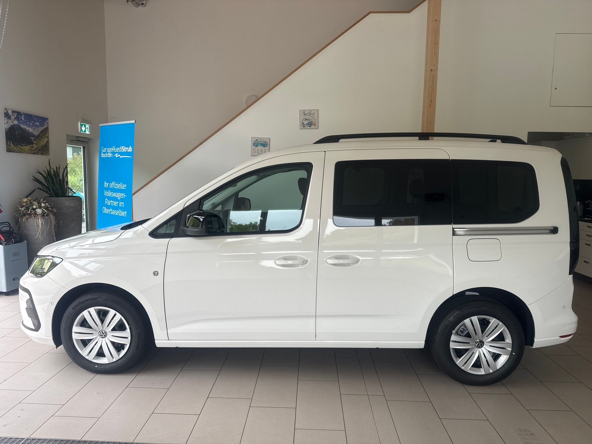 VW Caddy 1.5 TSI Trend Liberty-image-1