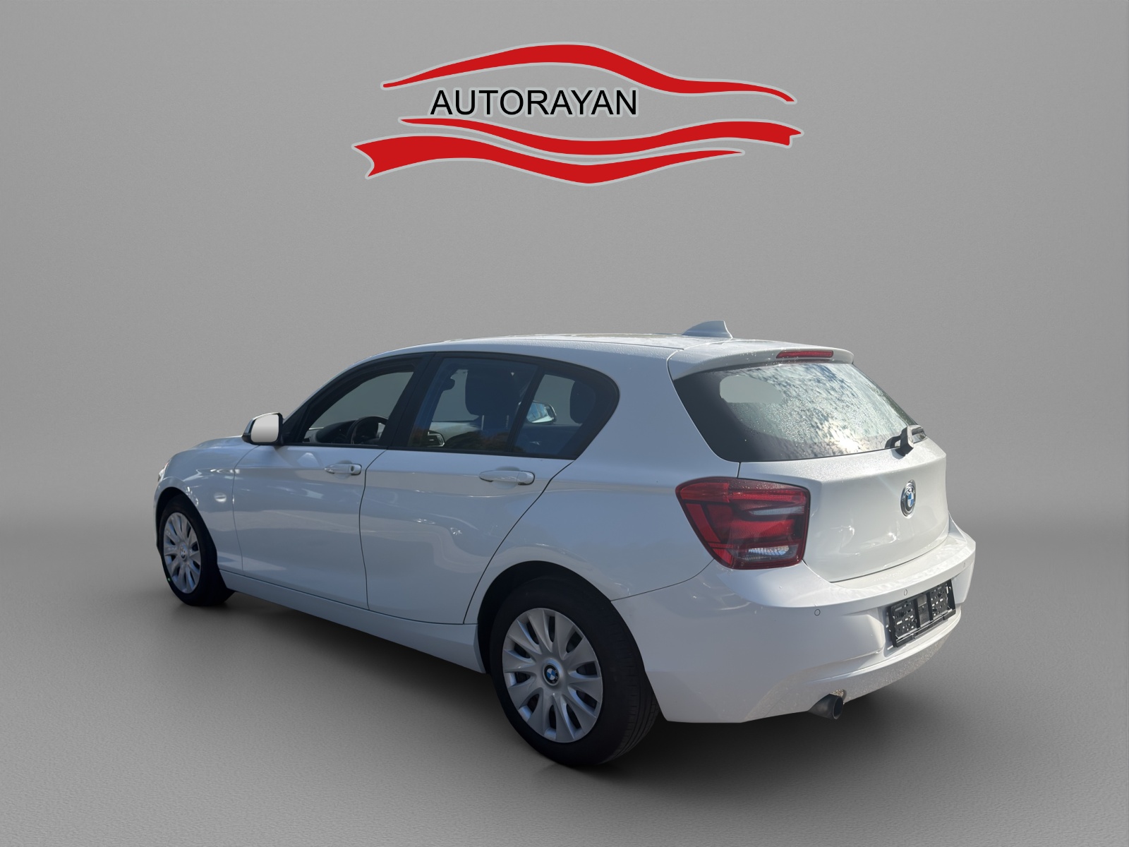 BMW 116i-image-5
