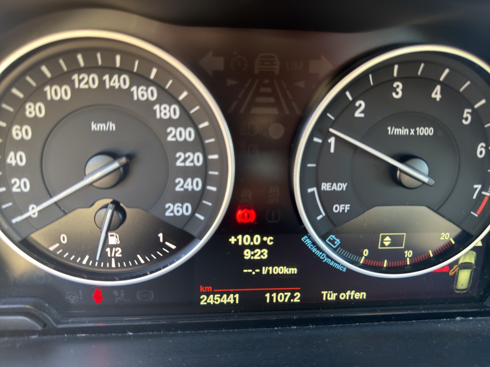BMW 116i-image-8