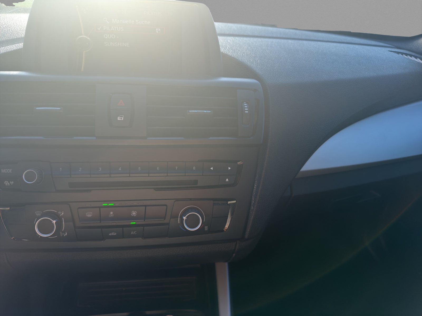 BMW 116i-image-7