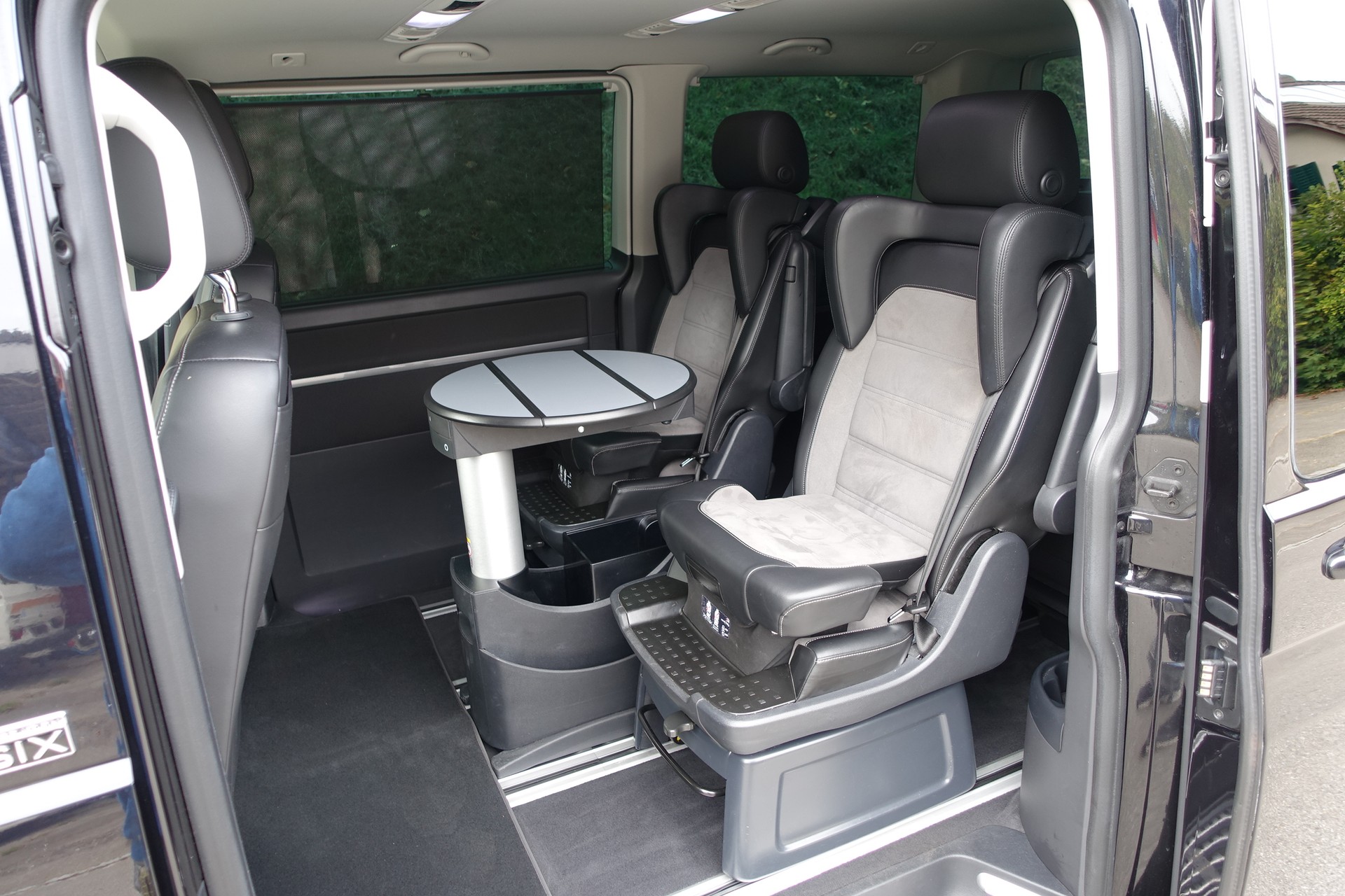 VW T6.1 Multivan 2.0 Bi-TDI Highline Generation Six 4Motion DSG-image-6