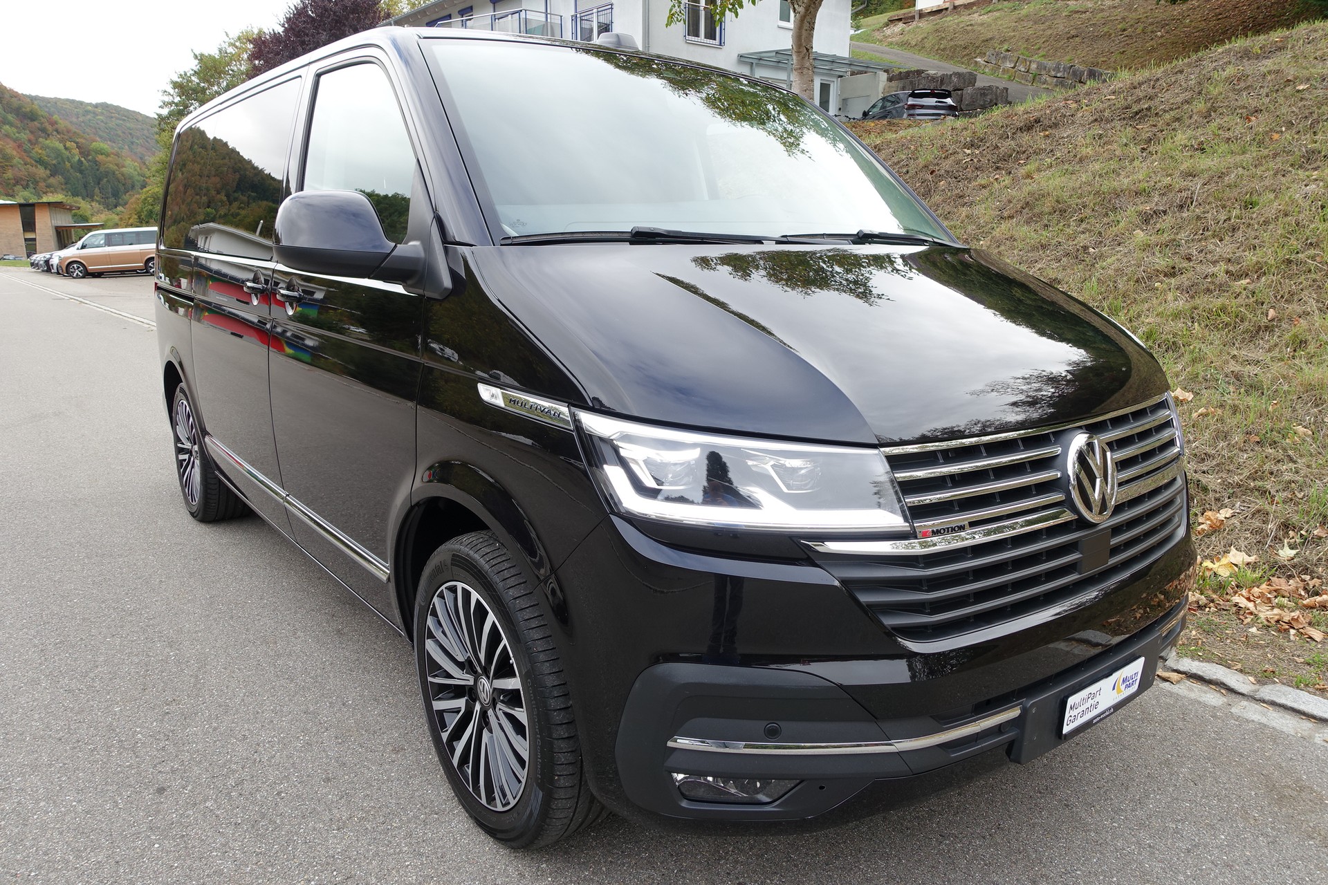 VW T6.1 Multivan 2.0 Bi-TDI Highline Generation Six 4Motion DSG-image-12