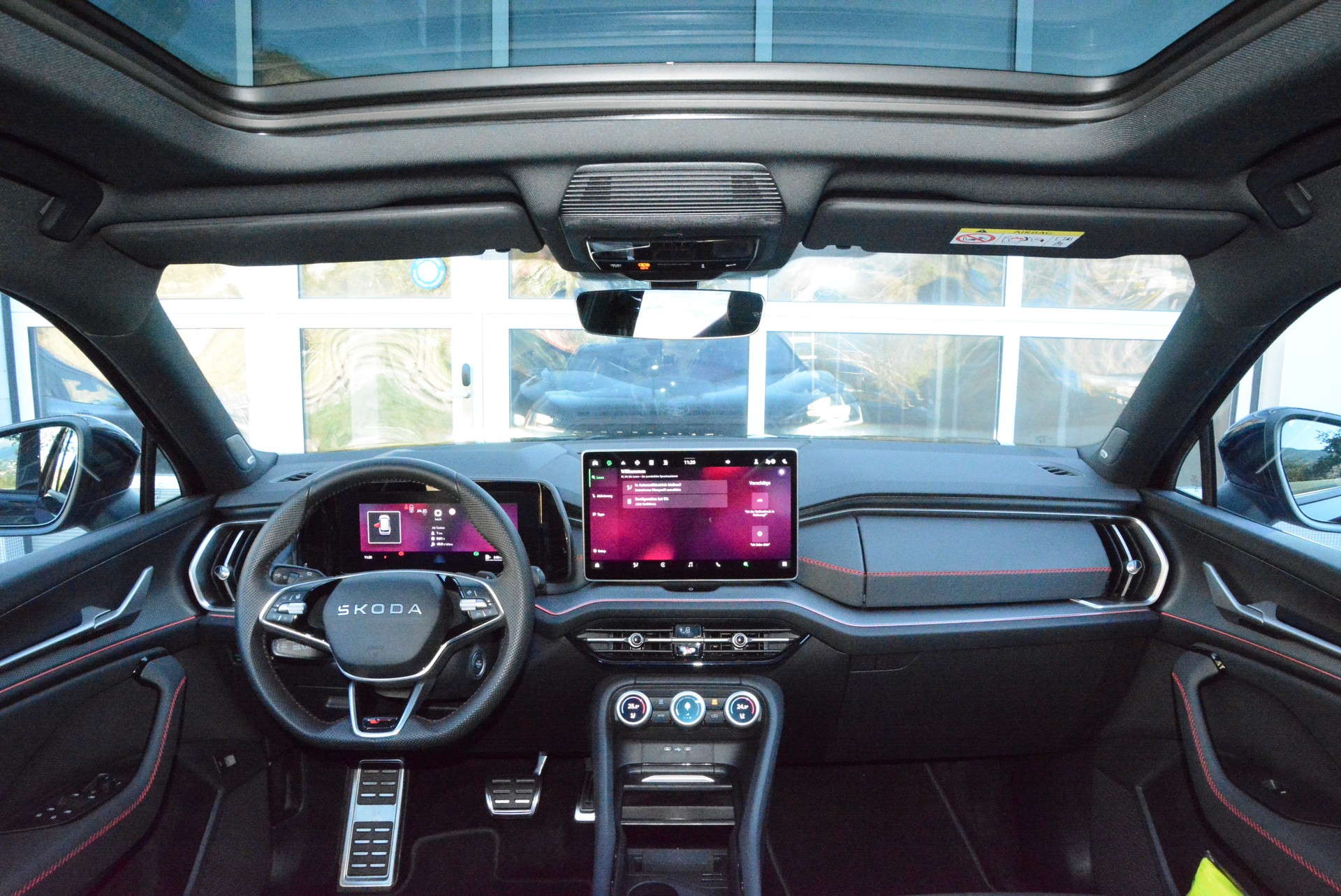 SKODA Kodiaq NEW RS TSI 2.0 4x4 DSG-image-4