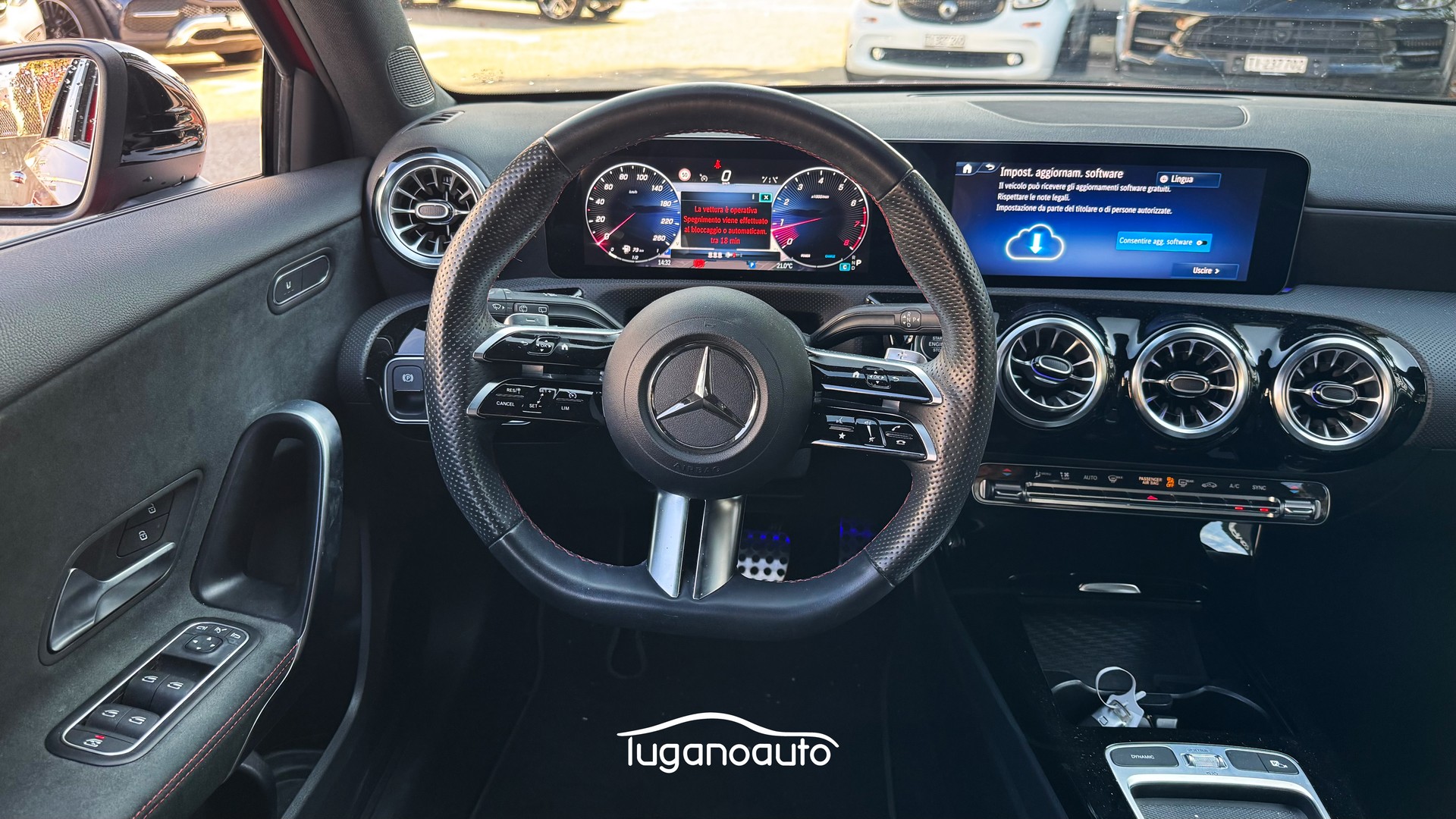 MERCEDES-BENZ A 180 Night Star AMG Line 7G-DCT-image-10