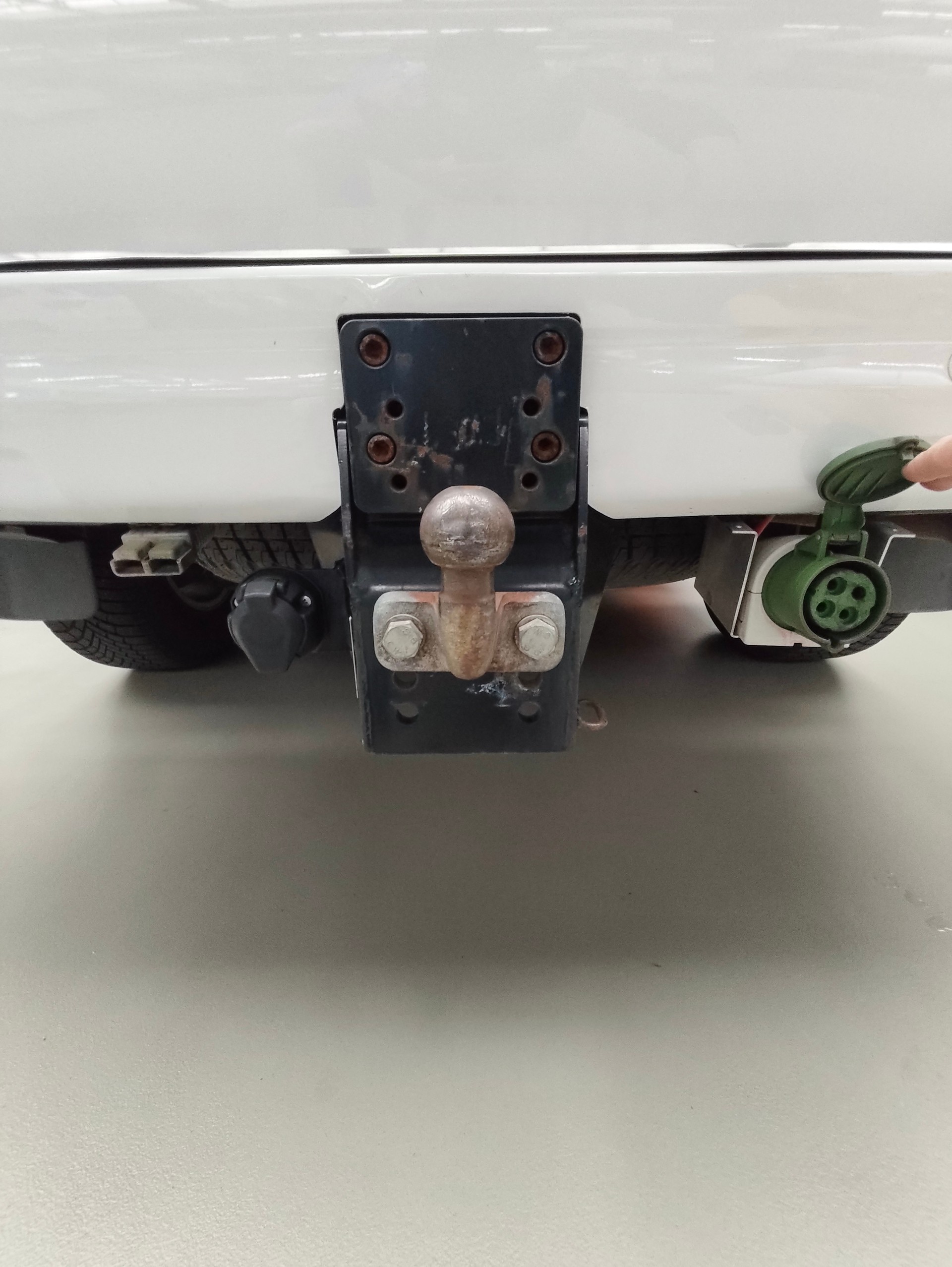 TOYOTA Land Cruiser 2.8TD Luna Automatic-image-6