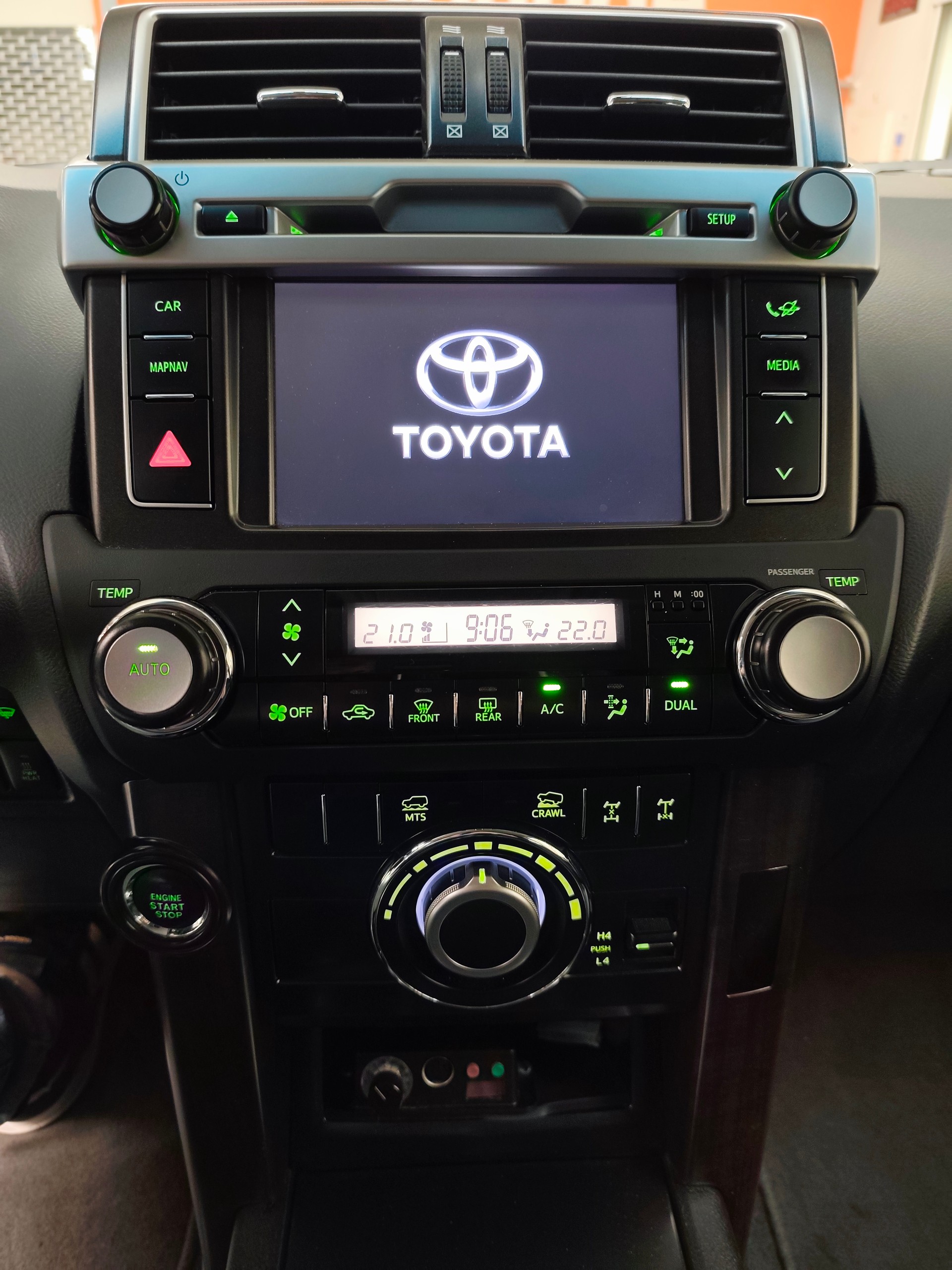 TOYOTA Land Cruiser 2.8TD Luna Automatic-image-5