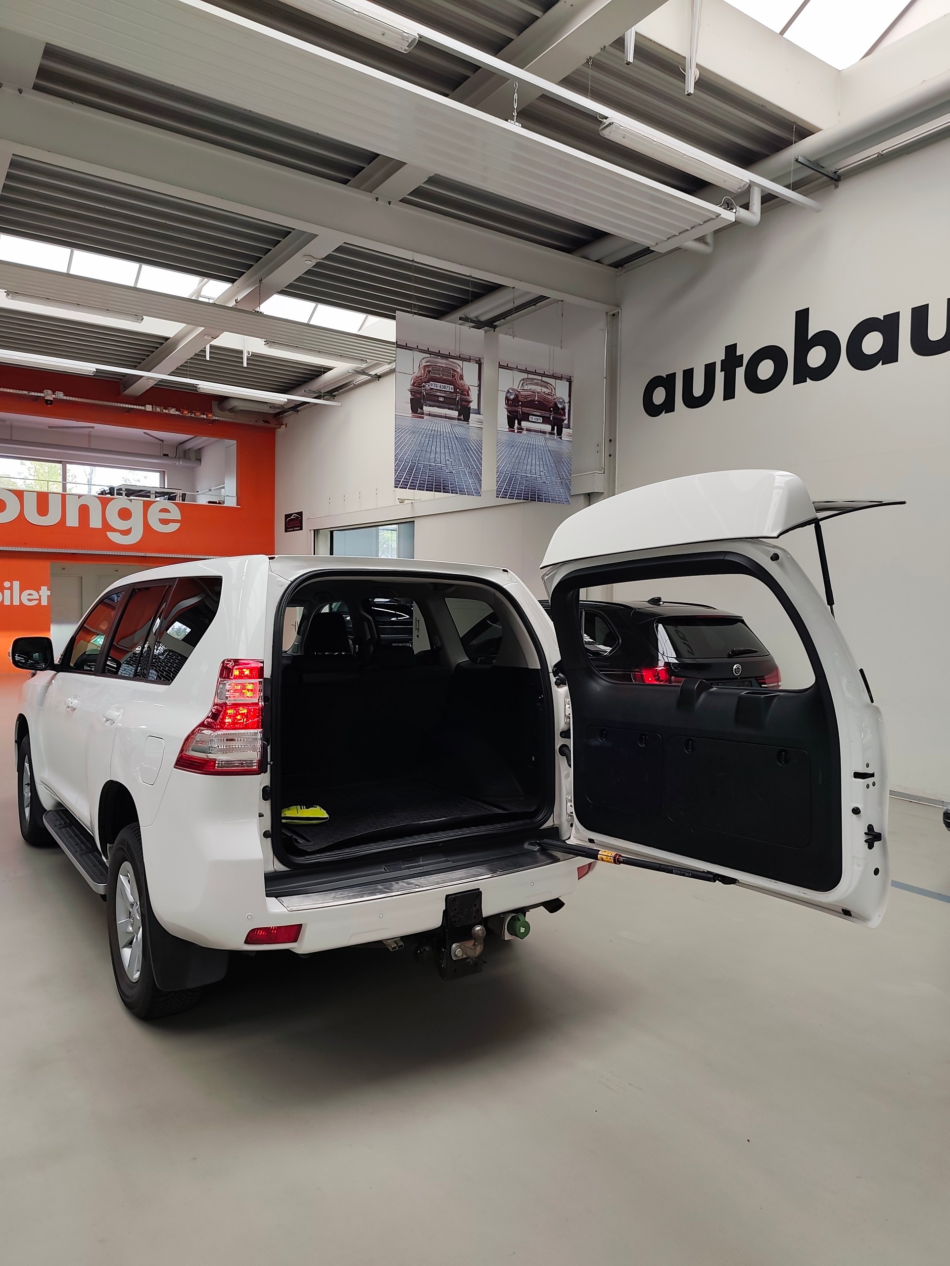 TOYOTA Land Cruiser 2.8TD Luna Automatic-image-15