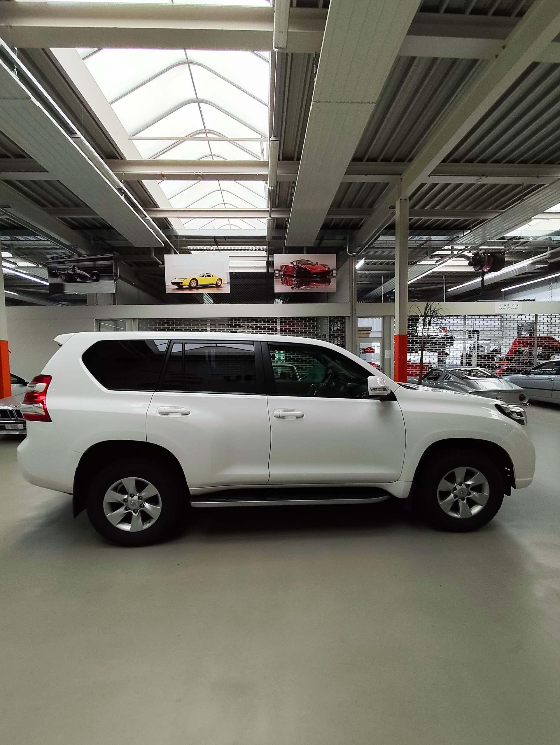 TOYOTA Land Cruiser 2.8TD Luna Automatic-image-14