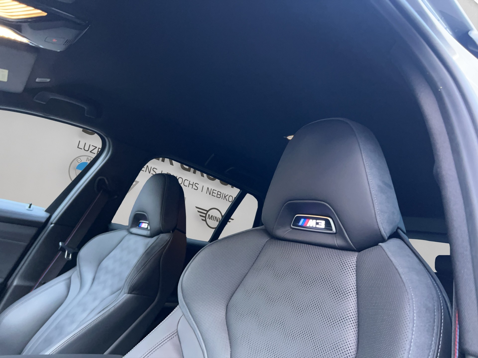 BMW M3 Touring xDrive Competition M-image-12