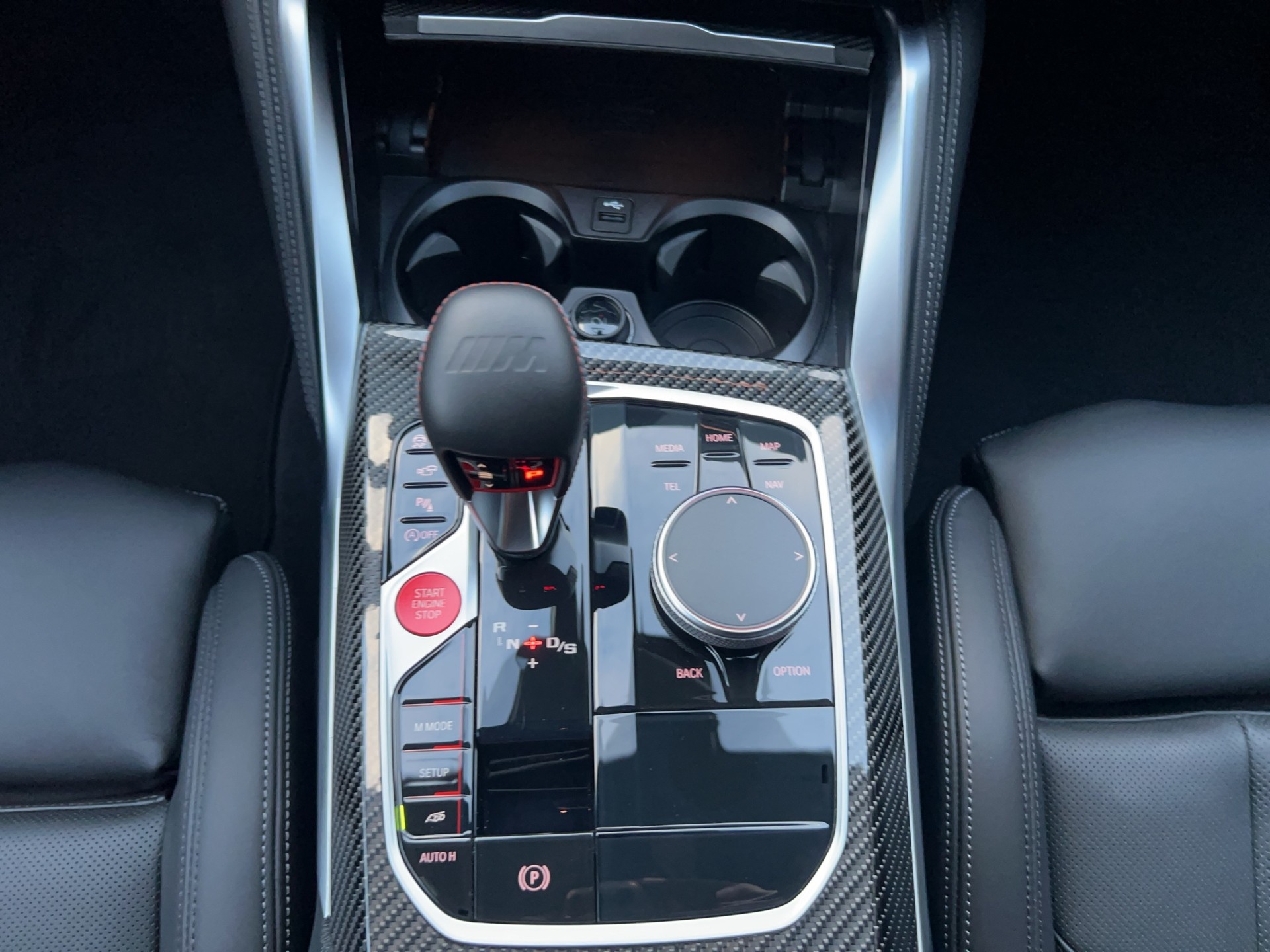 BMW M3 Touring xDrive Competition M-image-16