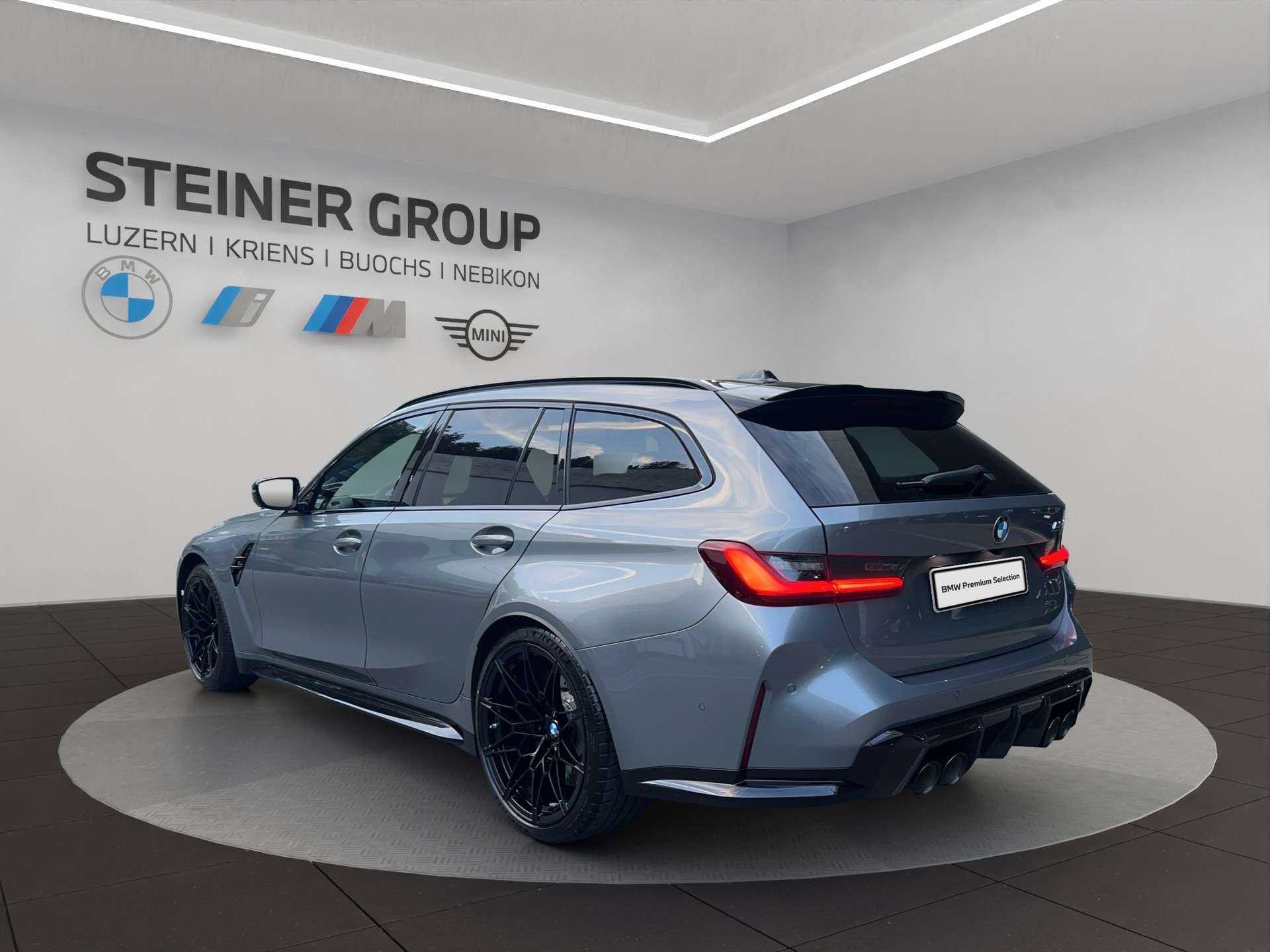 BMW M3 Touring xDrive Competition M-image-6