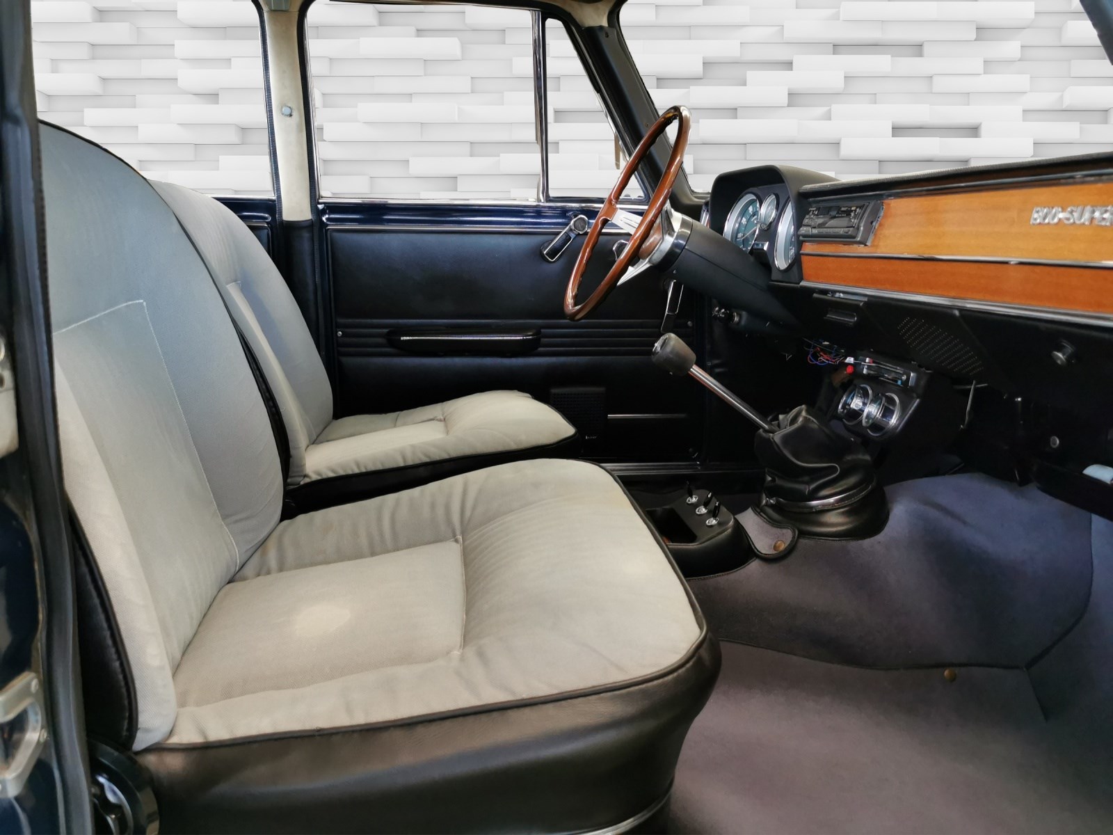 ALFA ROMEO Giulia 1300 Super Berlina-image-12