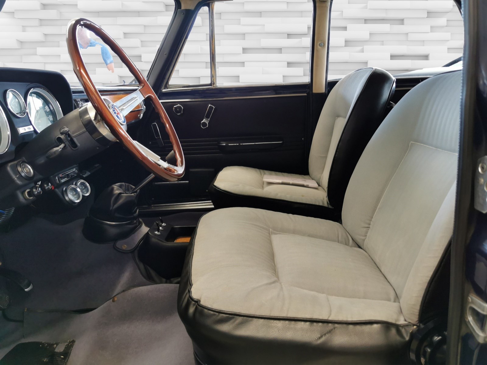 ALFA ROMEO Giulia 1300 Super Berlina-image-8