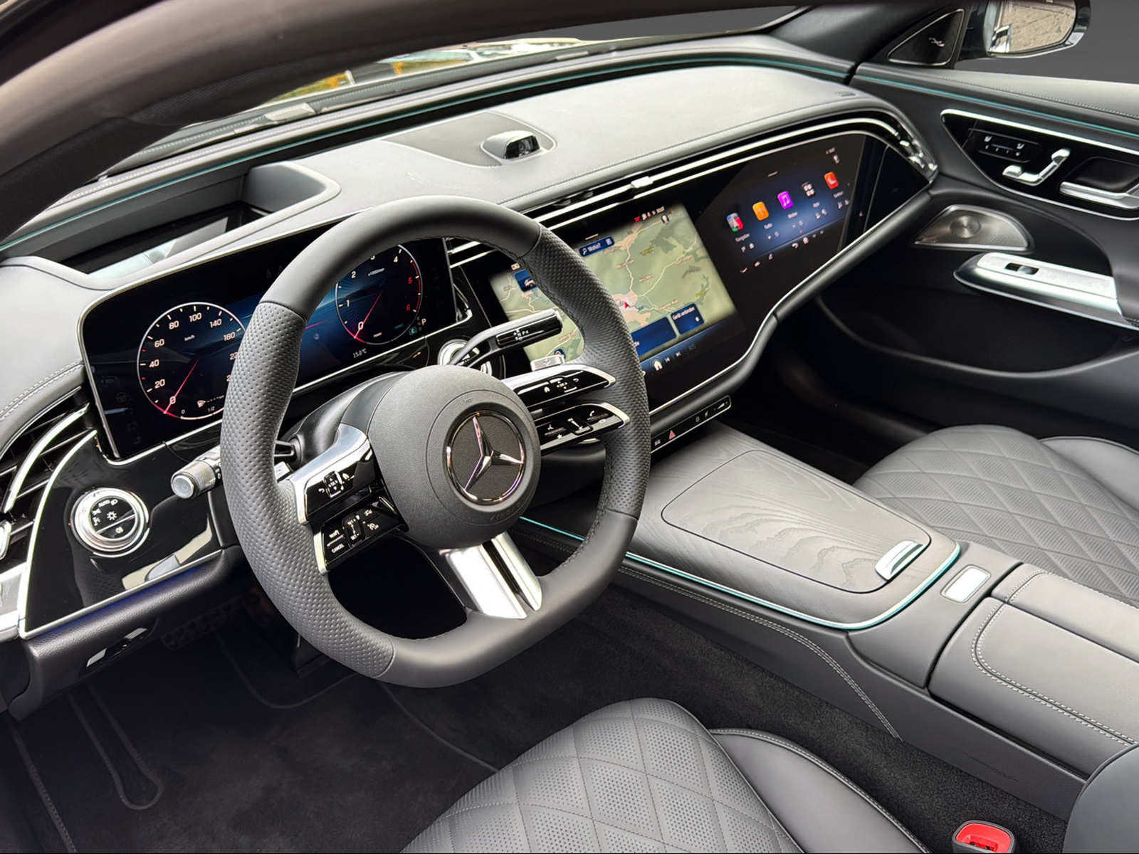 MERCEDES-BENZ E 220 d T 4M 9G-Tronic-image-7