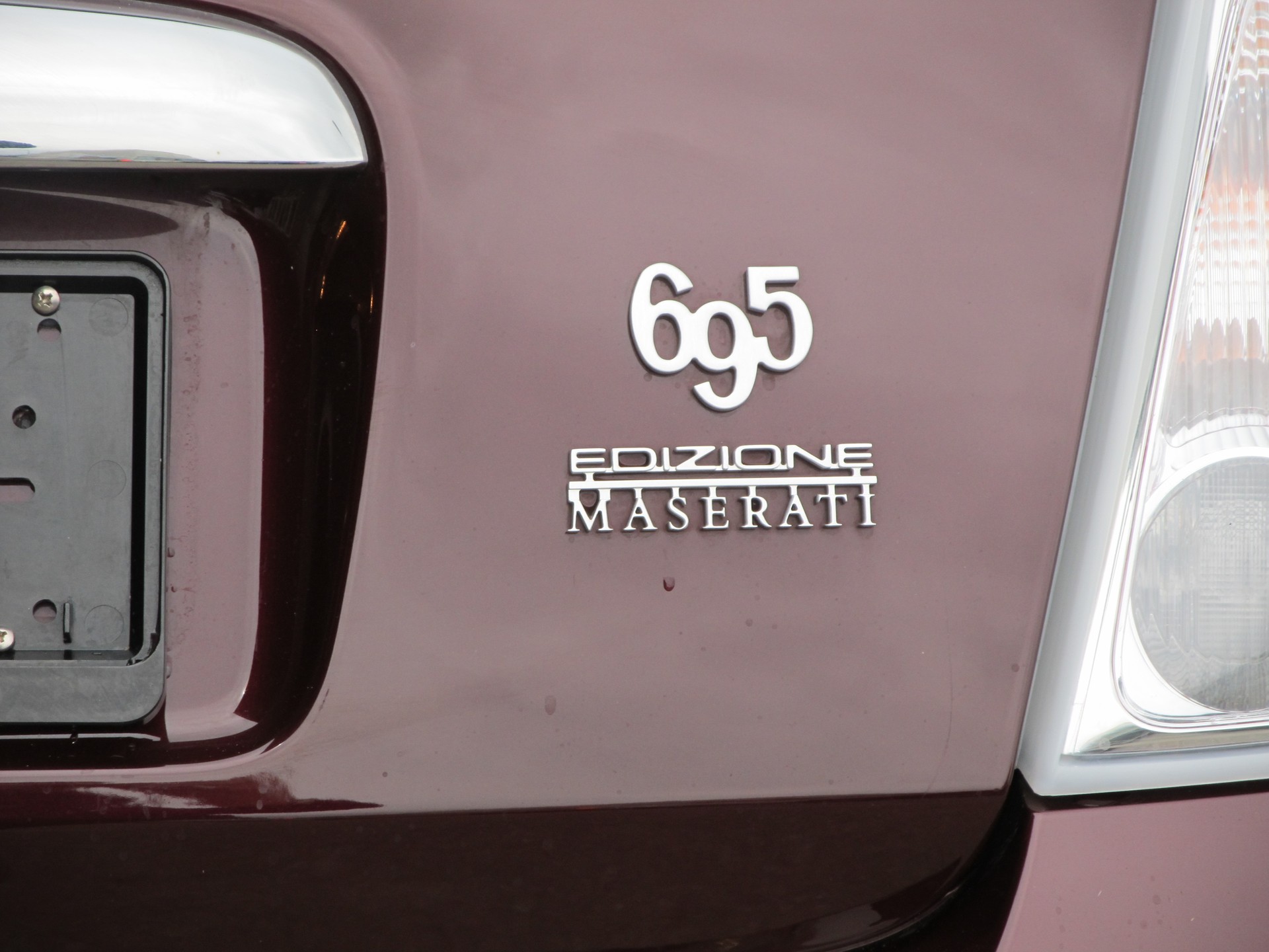 FIAT 695C 1.4 16V Turbo Abarth Edizione Maserati-image-6