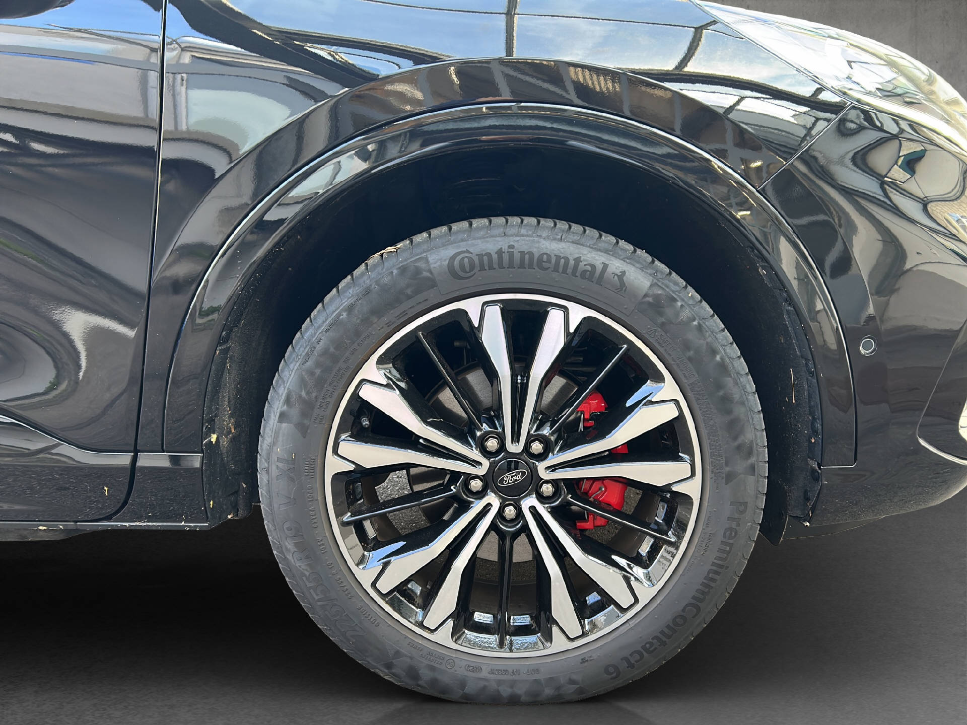 FORD Kuga 2.5 Plug-in Hybrid ST-Line X-image-22