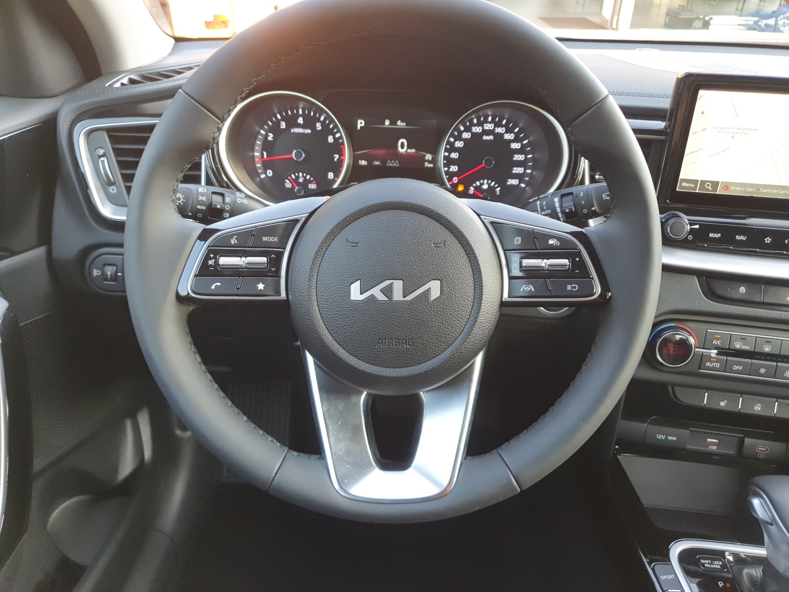 KIA Ceed 1.5 T-GDi Power-image-12