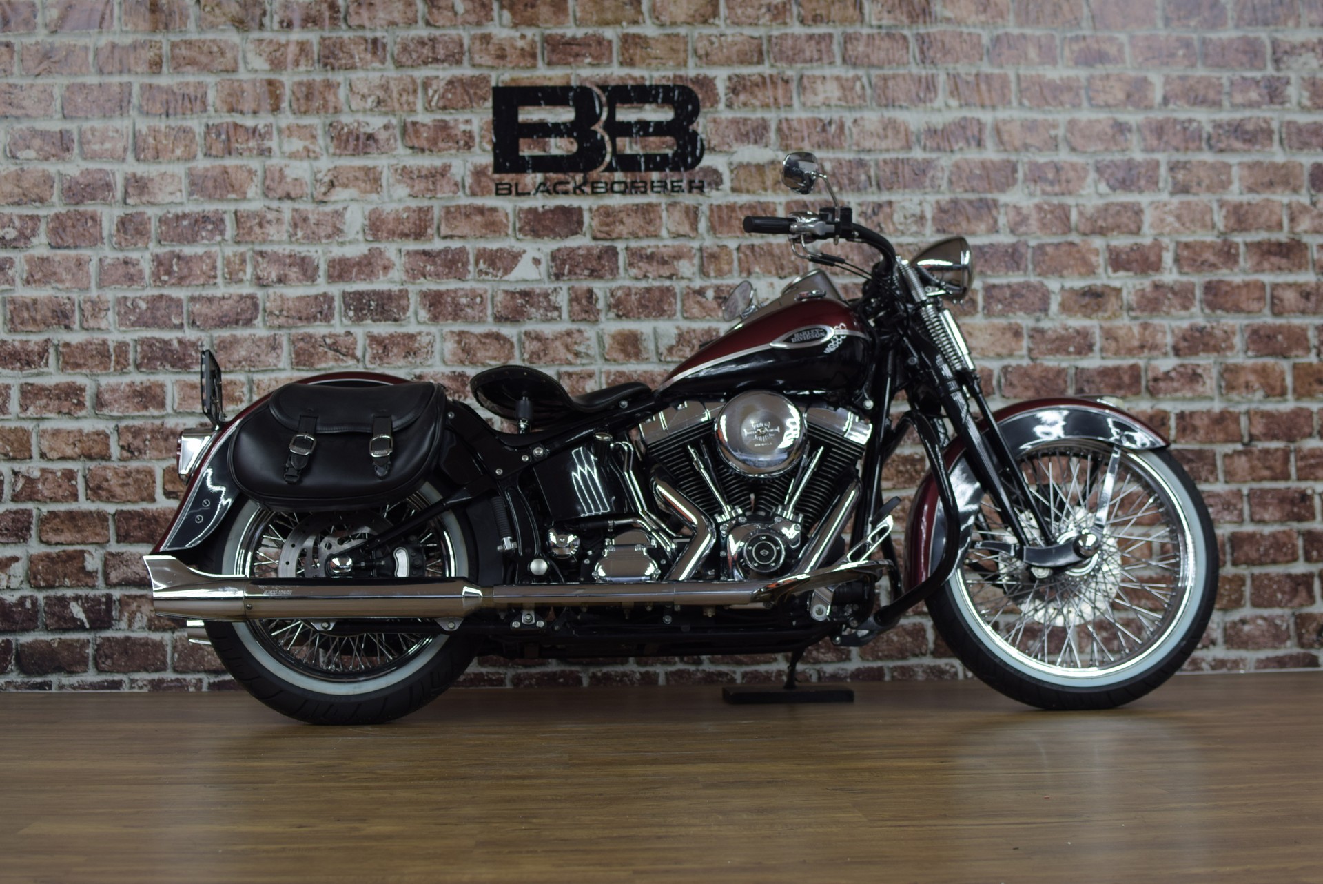 HARLEY-DAVIDSON FLSTSCI Springer Classic-showroom-element-1