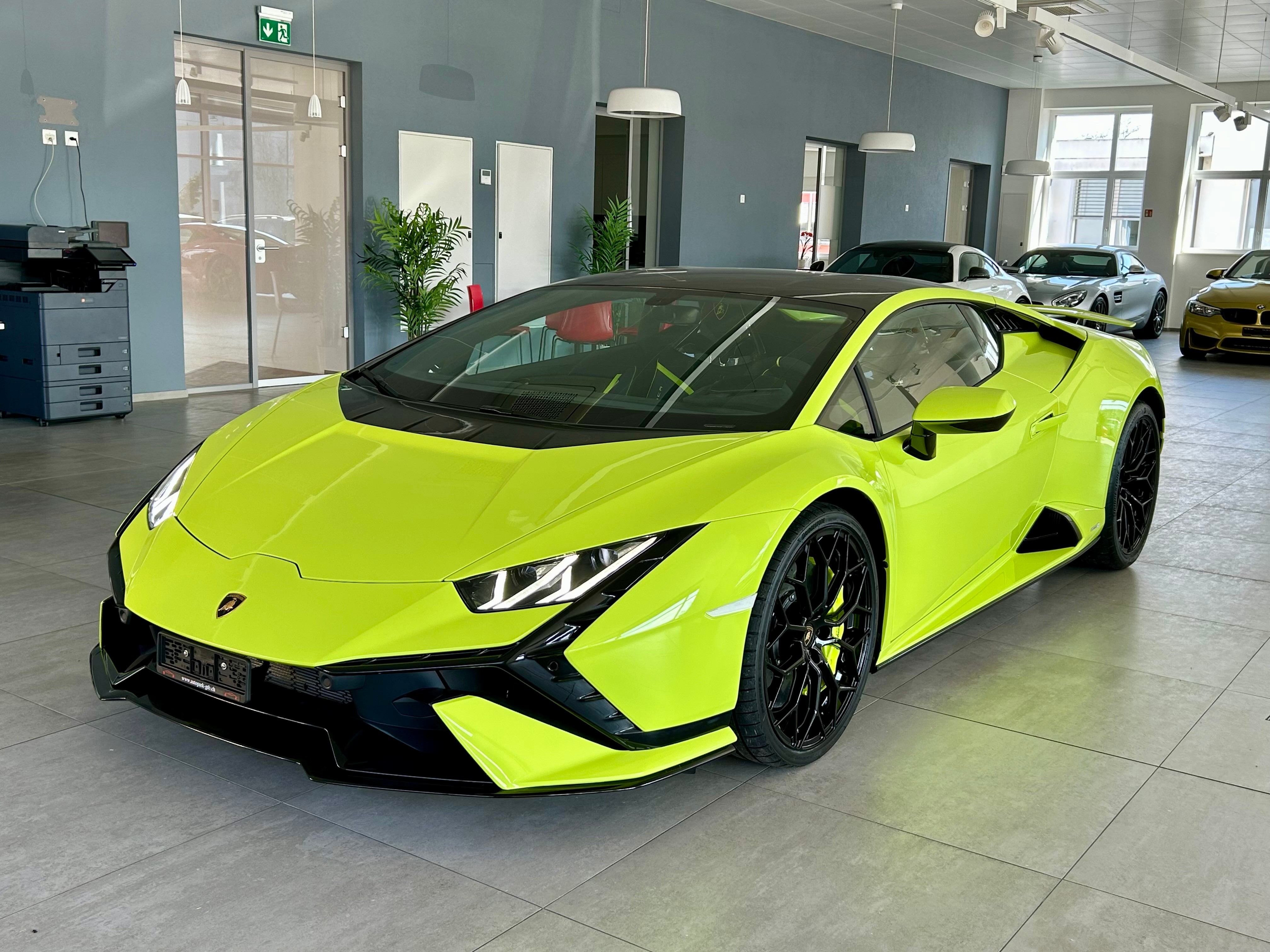 Car photo
