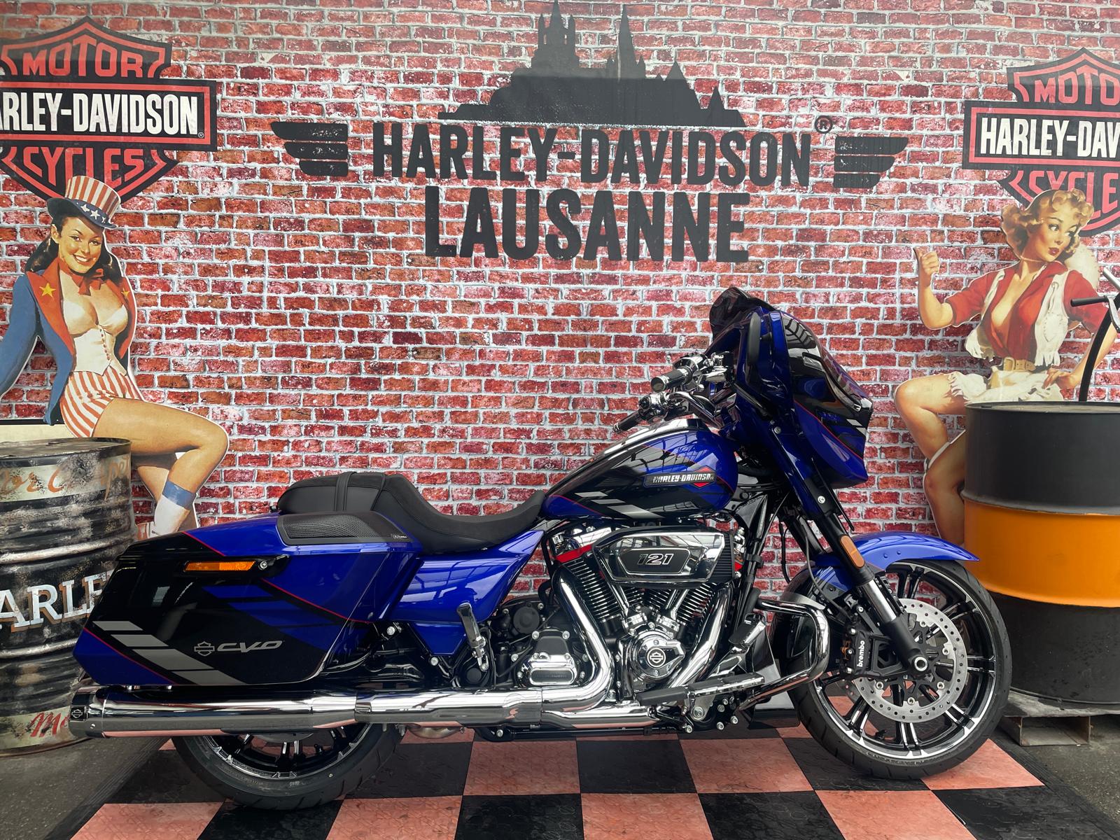 HARLEY-DAVIDSON CVO Street Glide