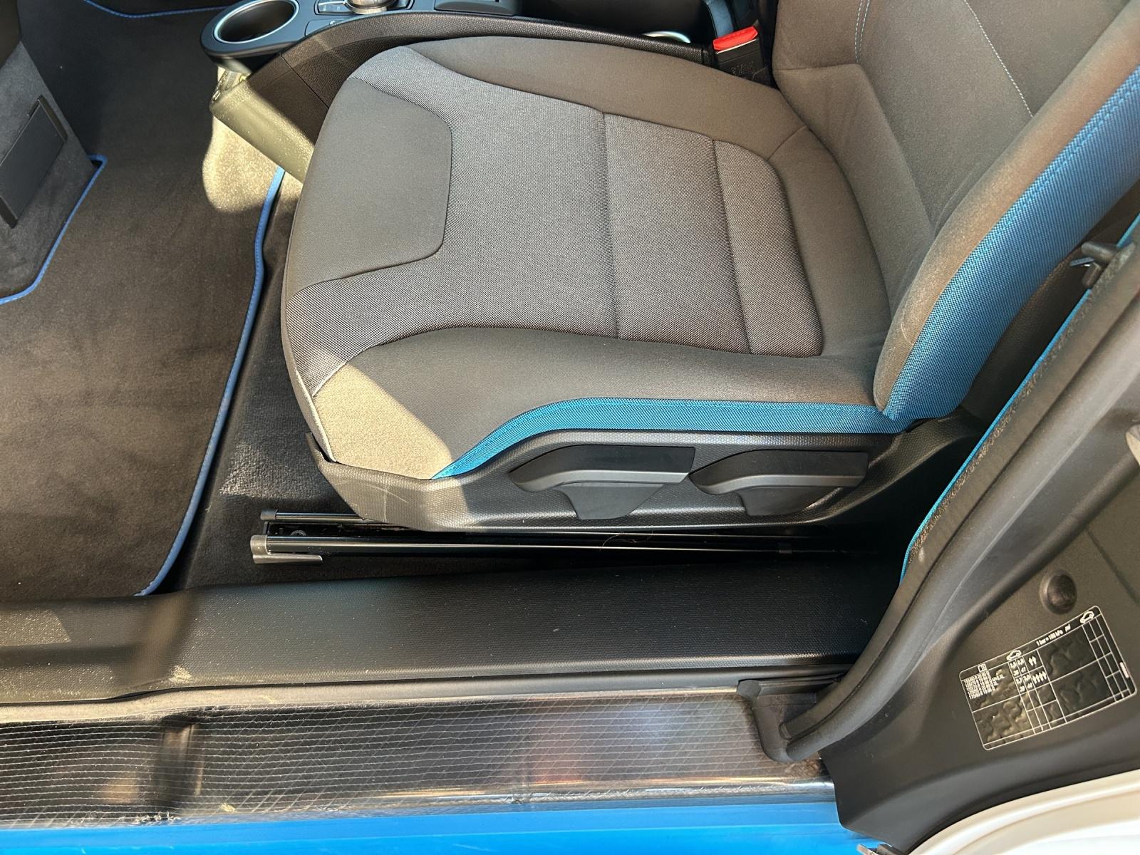 BMW i3 120 Ah-image-21