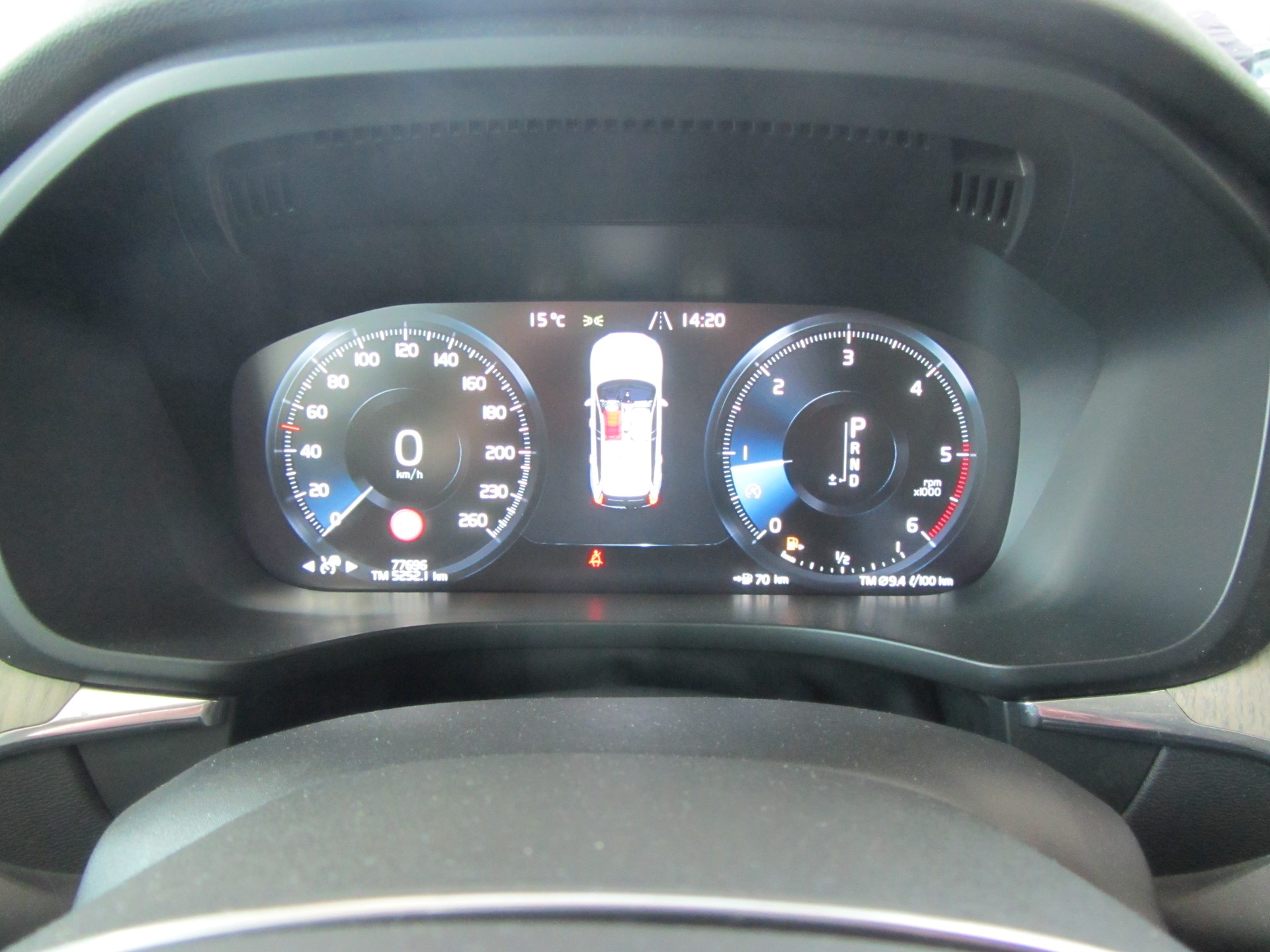VOLVO XC60 D5 AWD Inscription Geartronic-image-8