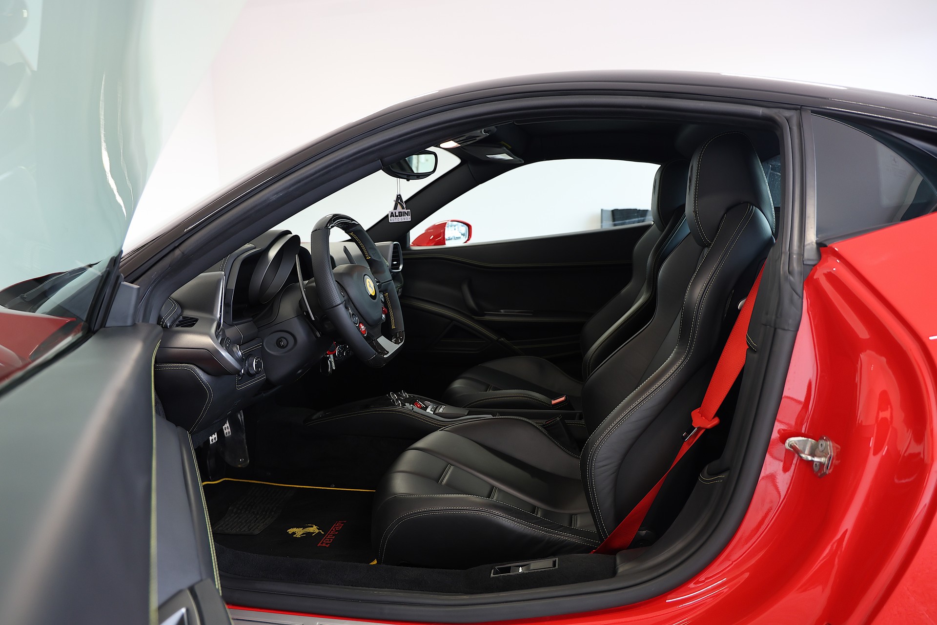 FERRARI 458 Italia 4.5 V8-image-14