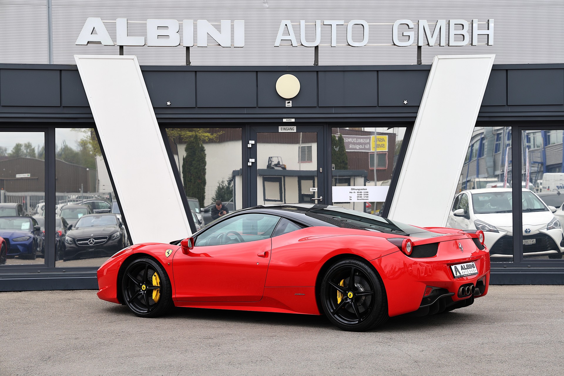 FERRARI 458 Italia 4.5 V8-image-8
