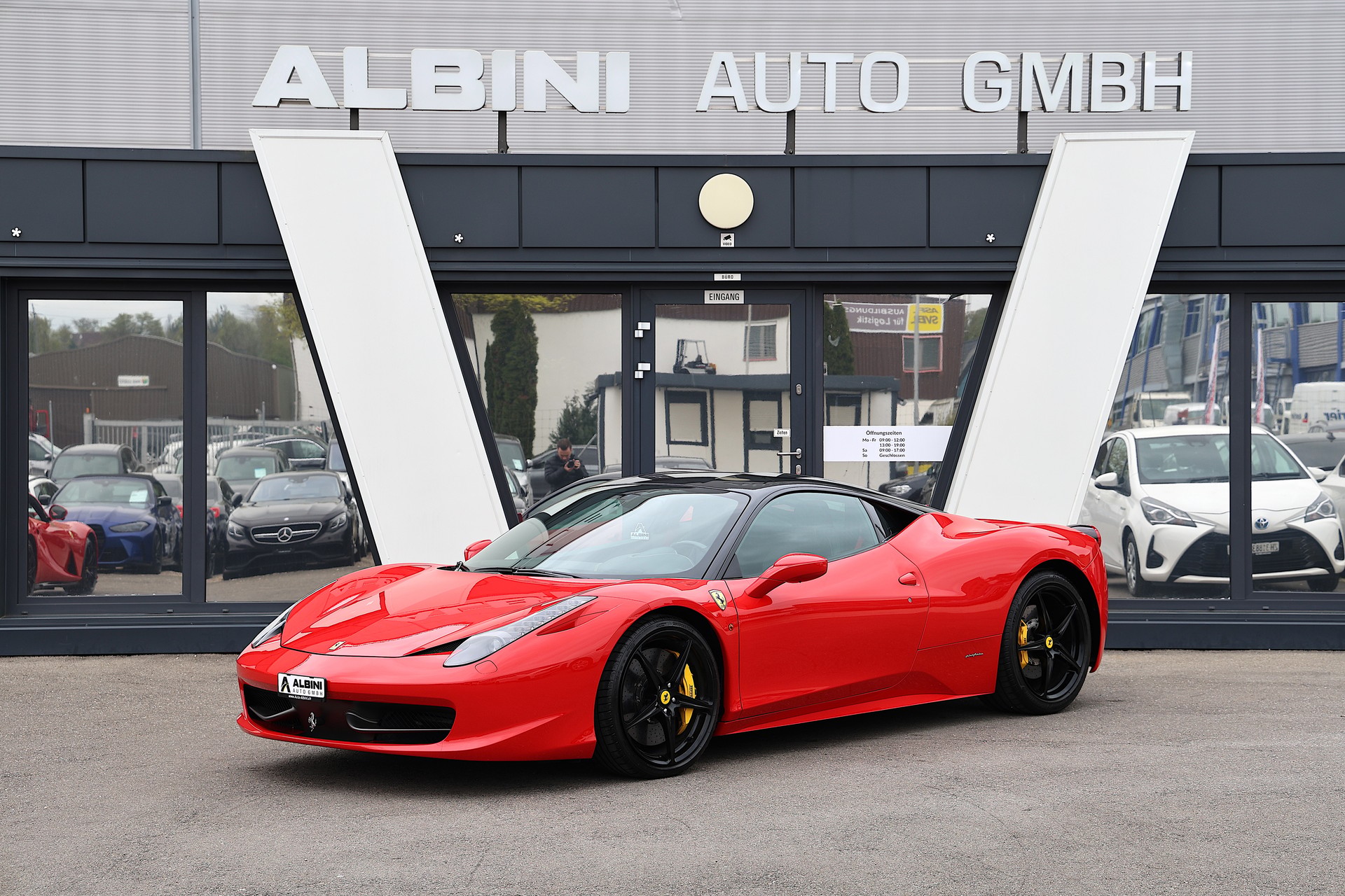 FERRARI 458 Italia 4.5 V8-image-0