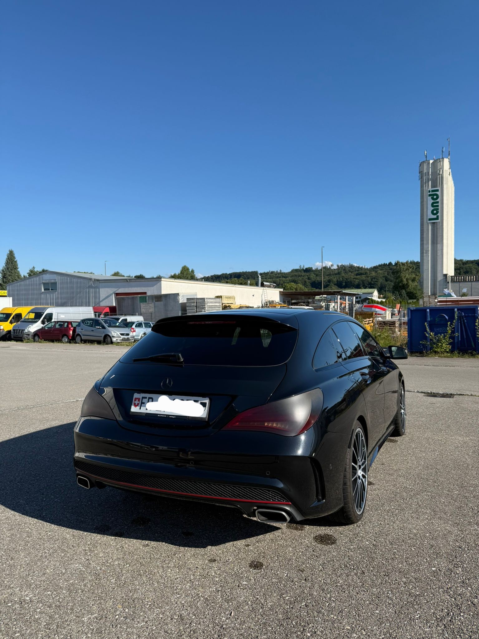 MERCEDES-BENZ CLA Shooting Brake 250 Sport 7G-DCT 4Matic-image-2