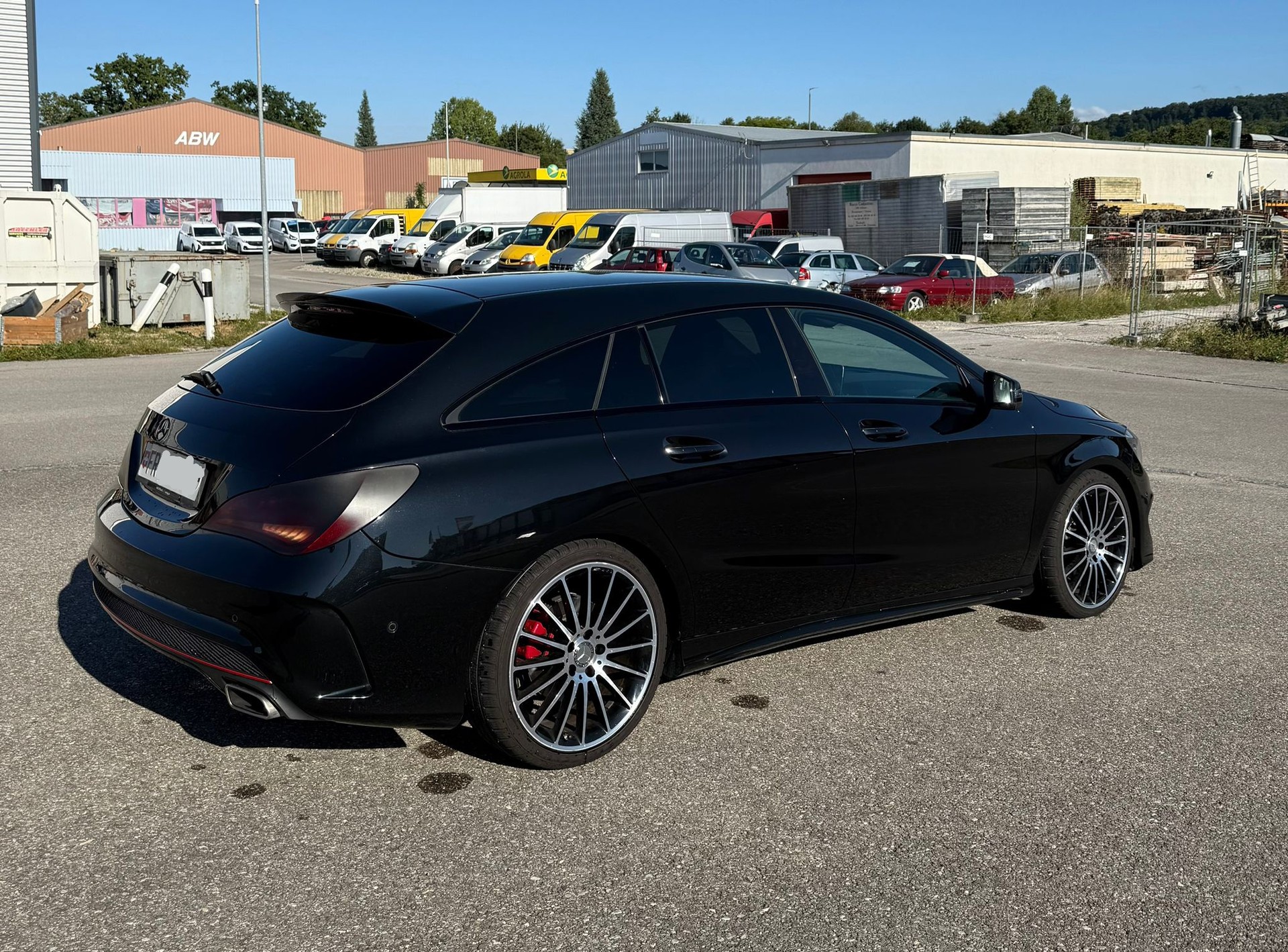 MERCEDES-BENZ CLA Shooting Brake 250 Sport 7G-DCT 4Matic-image-1