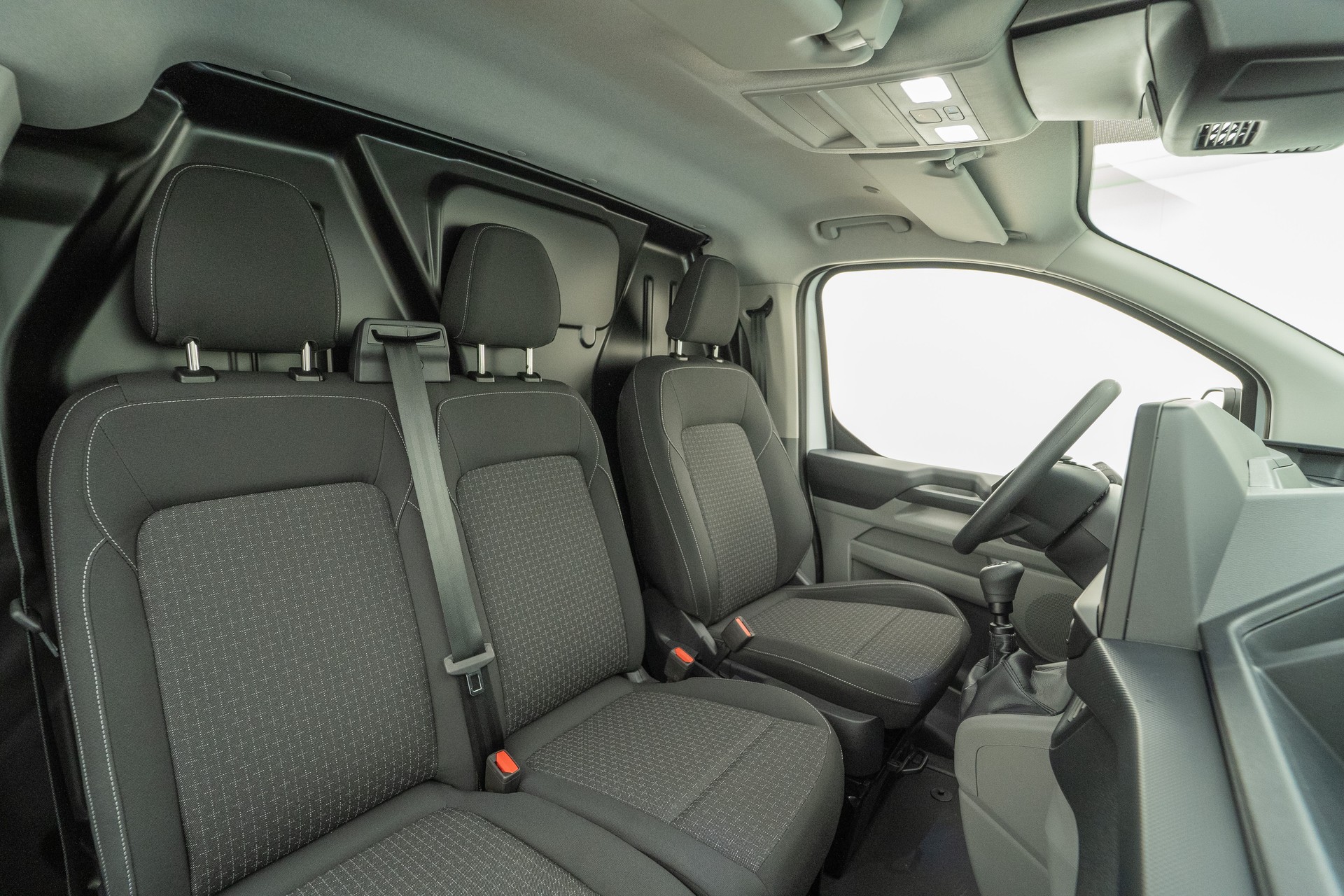 FORD Transit C Van 280 L2 2.0 EcoBlue 136 Trend-image-9
