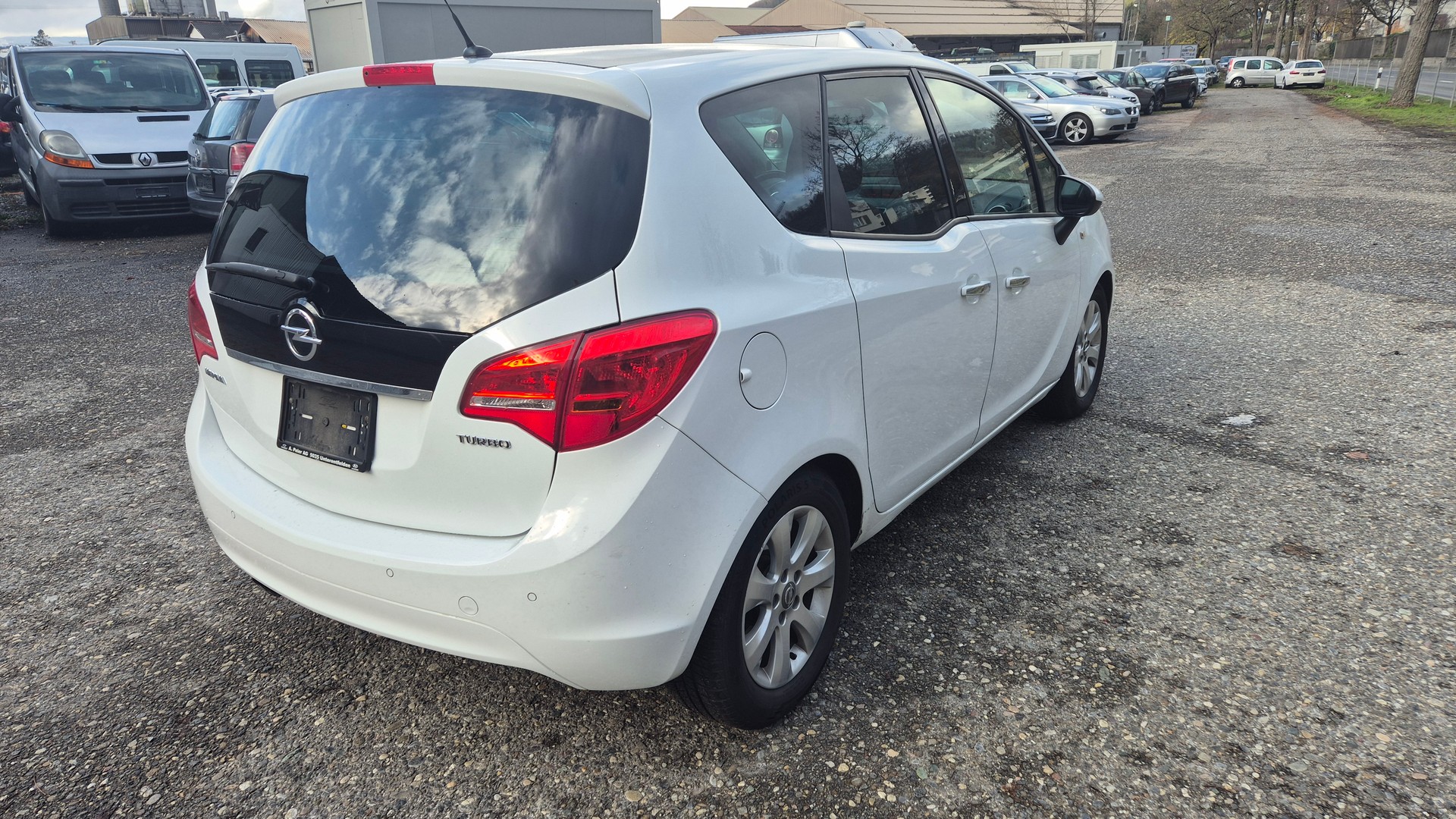 OPEL Meriva 1.4 Turbo Enjoy-image-4