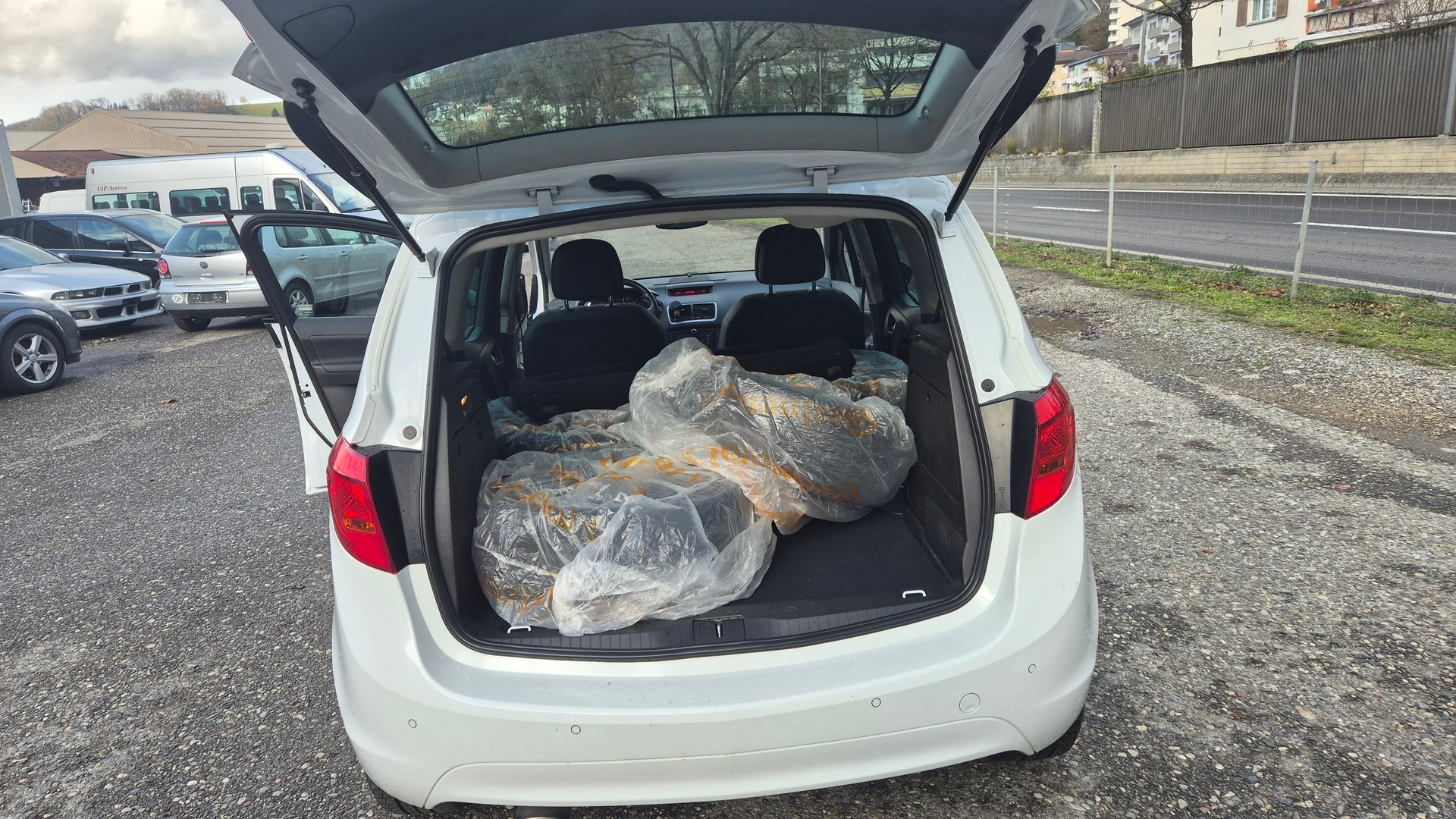 OPEL Meriva 1.4 Turbo Enjoy-image-10