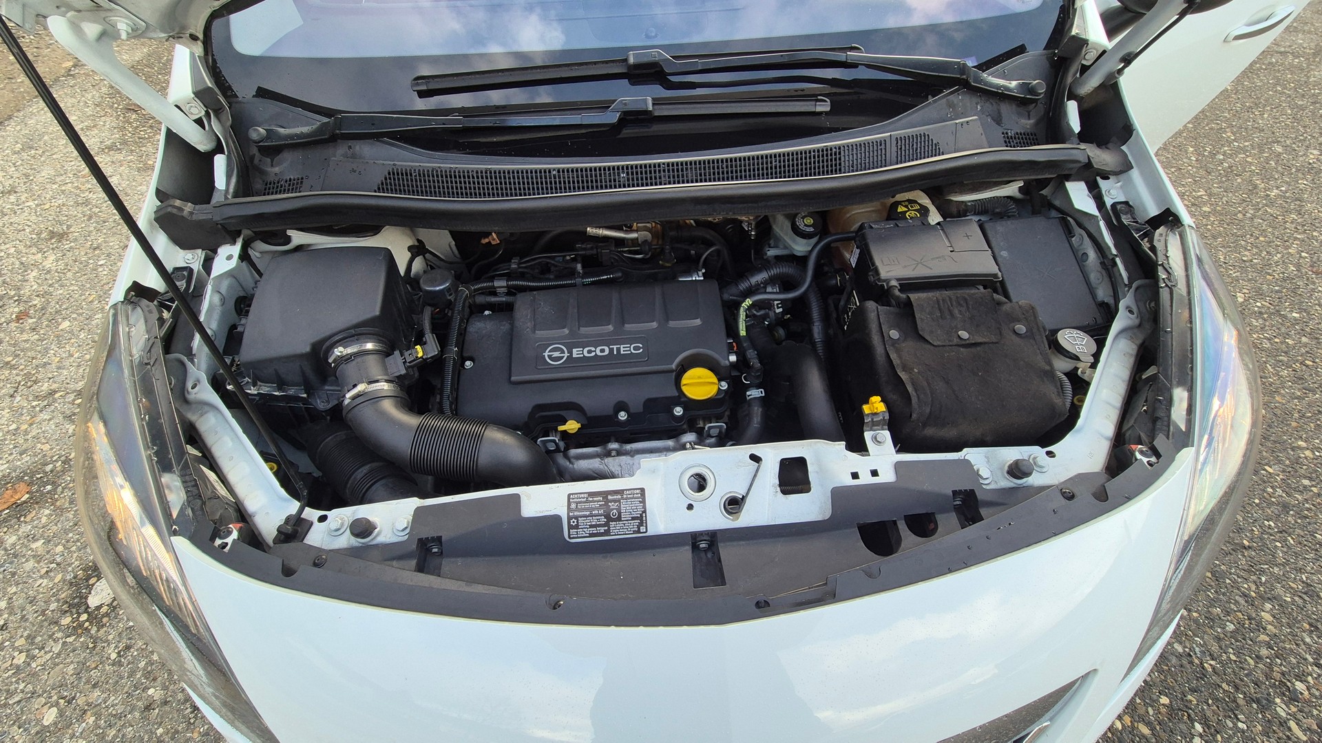 OPEL Meriva 1.4 Turbo Enjoy-image-11