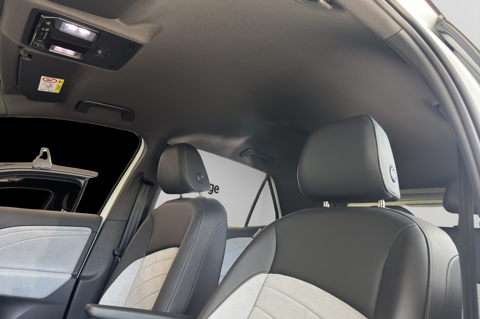 VW ID.3 Pro S 79 kWh Pro S United-image-9