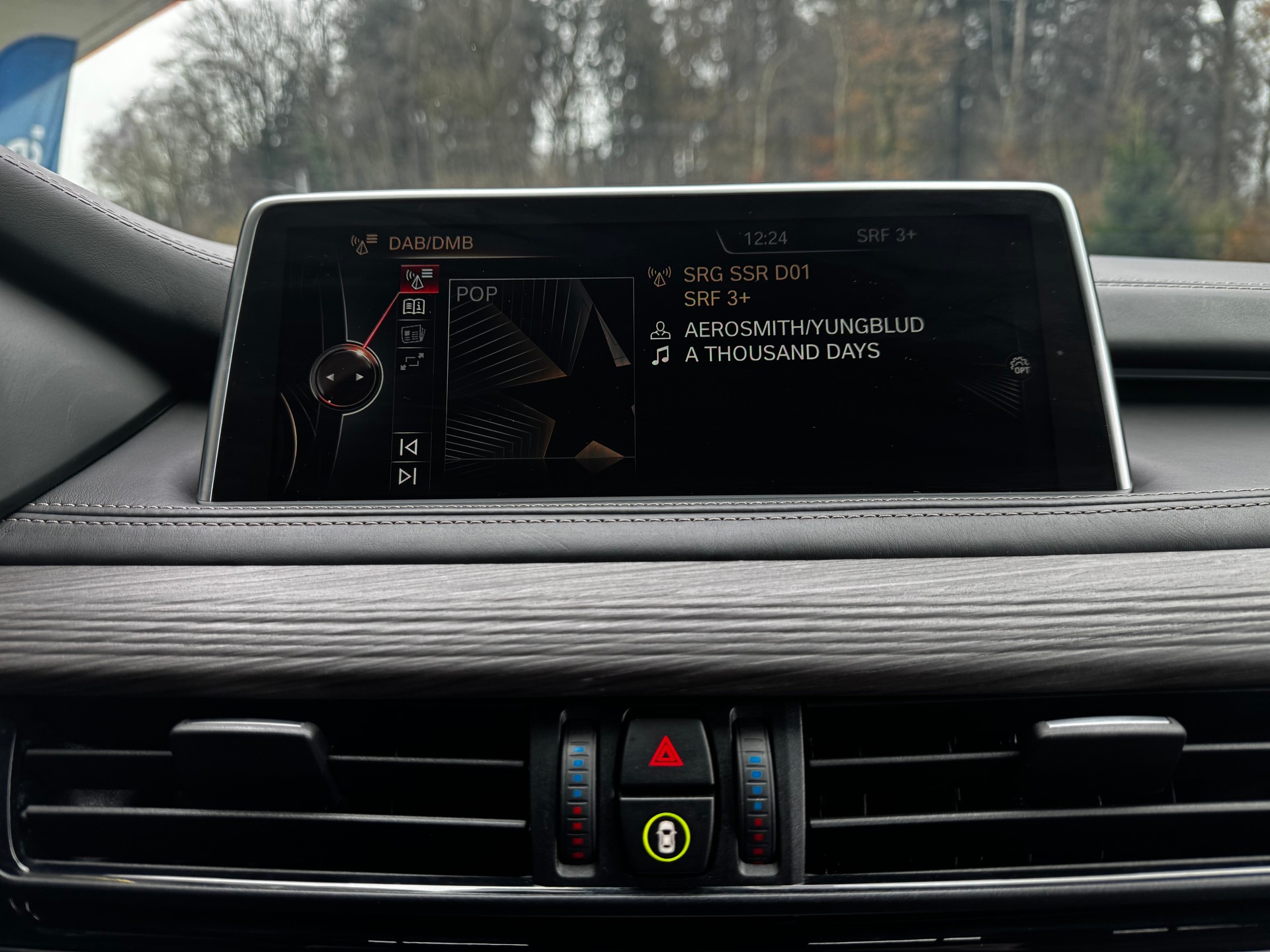 BMW X5 xDrive 40d Steptronic-image-11