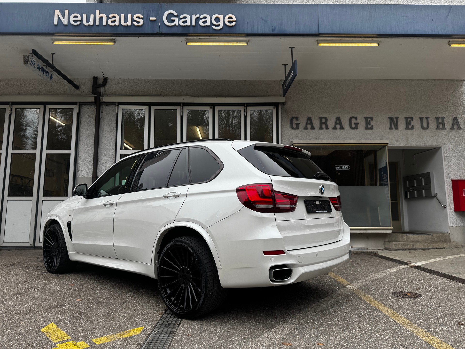 BMW X5 xDrive 40d Steptronic-image-4